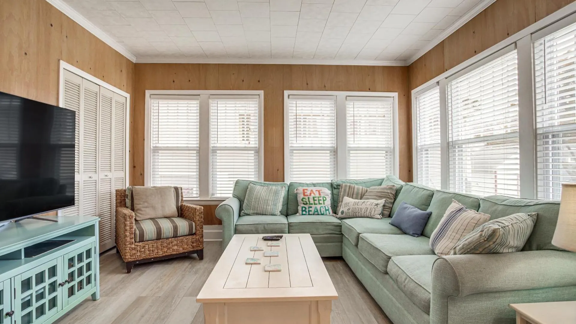 Ocean Escape With Cozy Porch Walk To Boardwalk * Ocean City