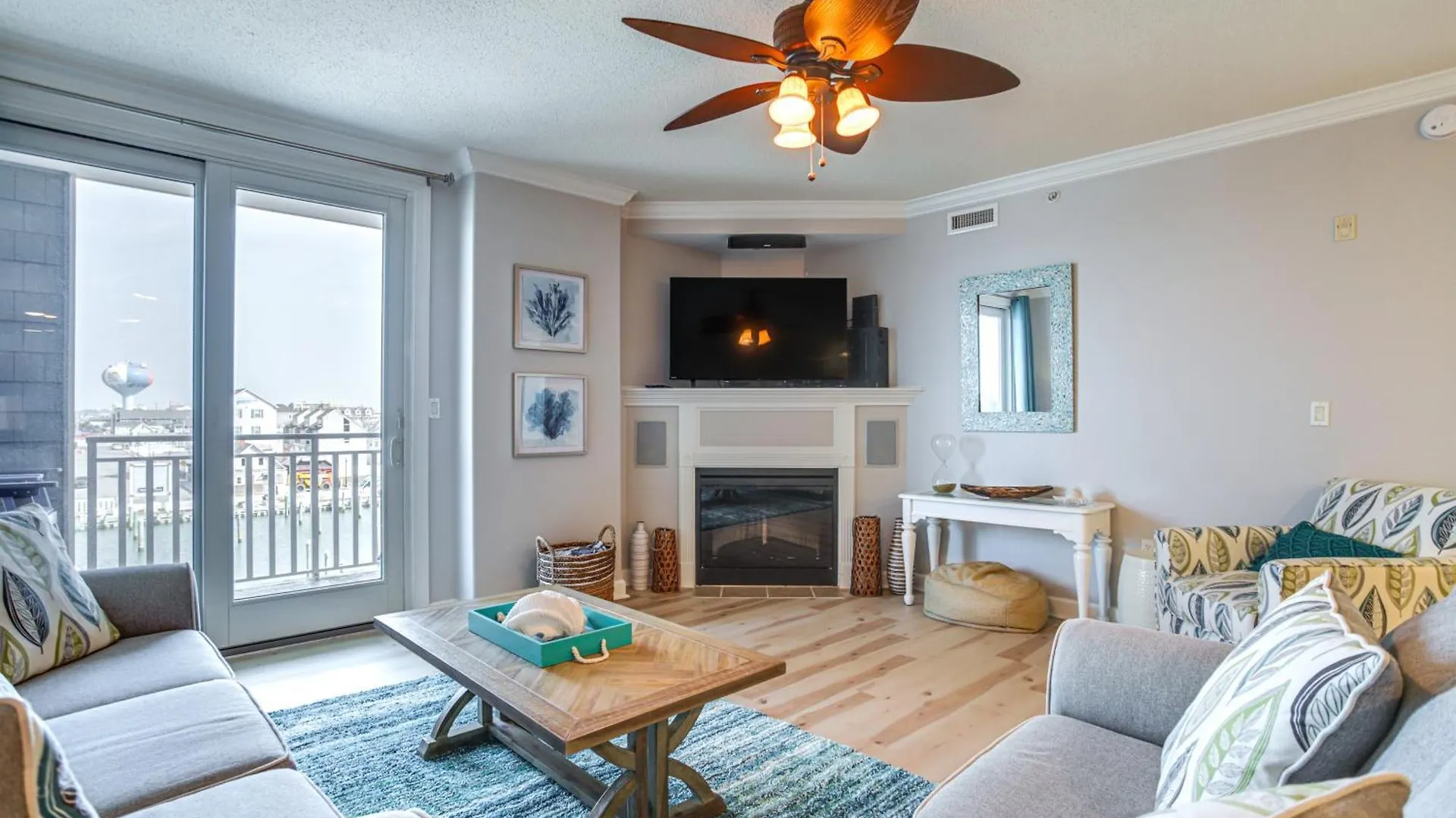 Ocean Inlet Escape With Balcony And Bay Views!