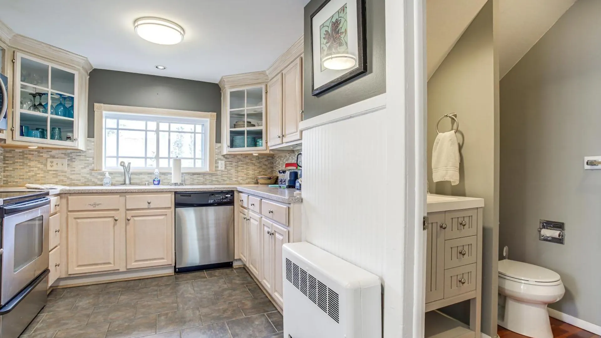Holiday home Ocean Escape With Cozy Porch Walk To Boardwalk Ocean City