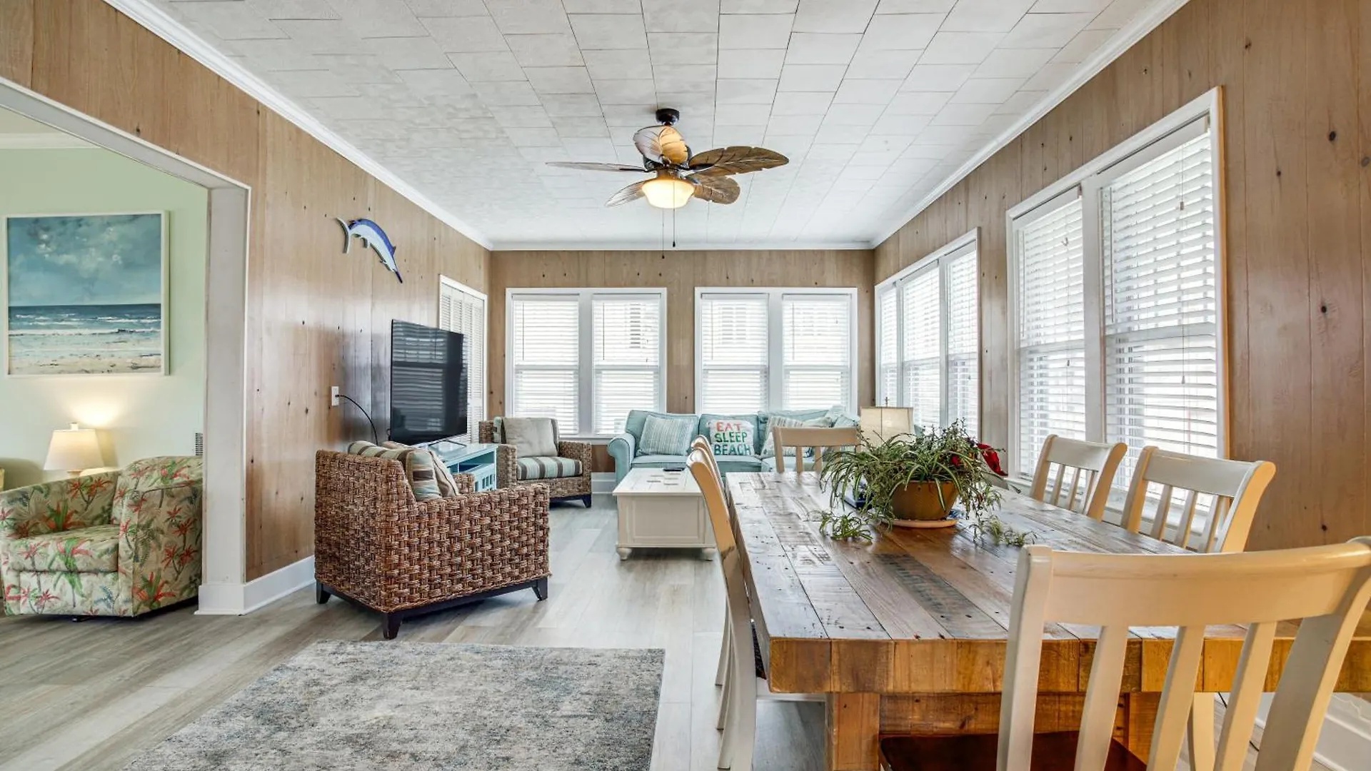 Ocean Escape With Cozy Porch Walk To Boardwalk Holiday home Ocean City