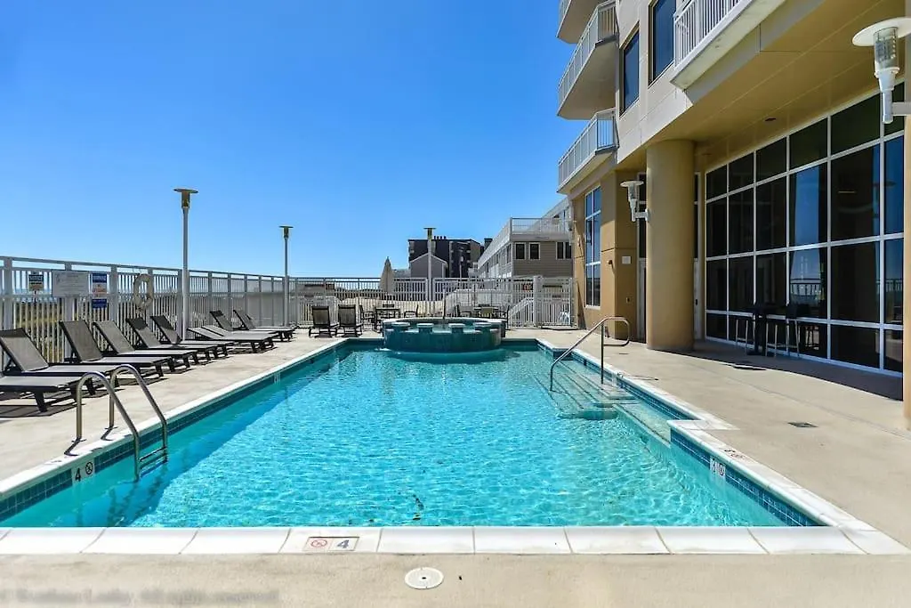 Gateway Grand - Huge With Outdoor Veranda And Pools Apartamento