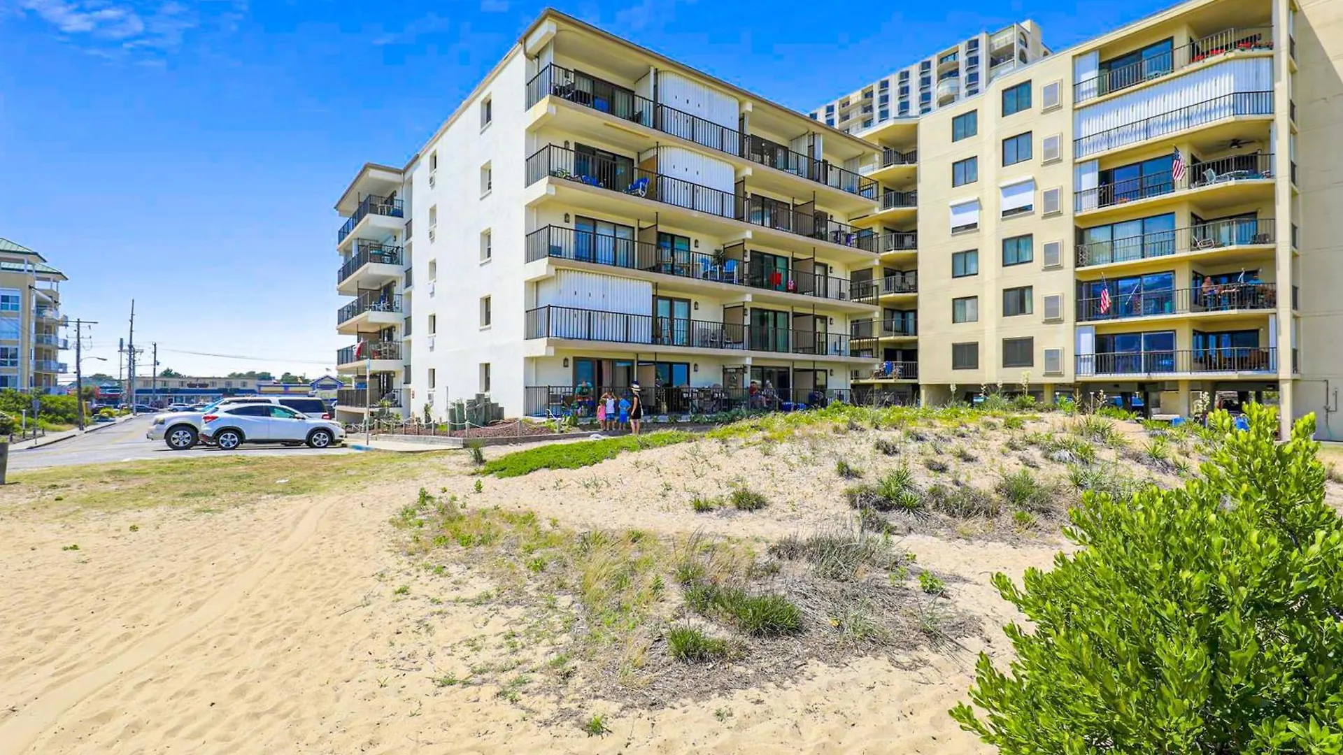 West Winds 302 Apartment