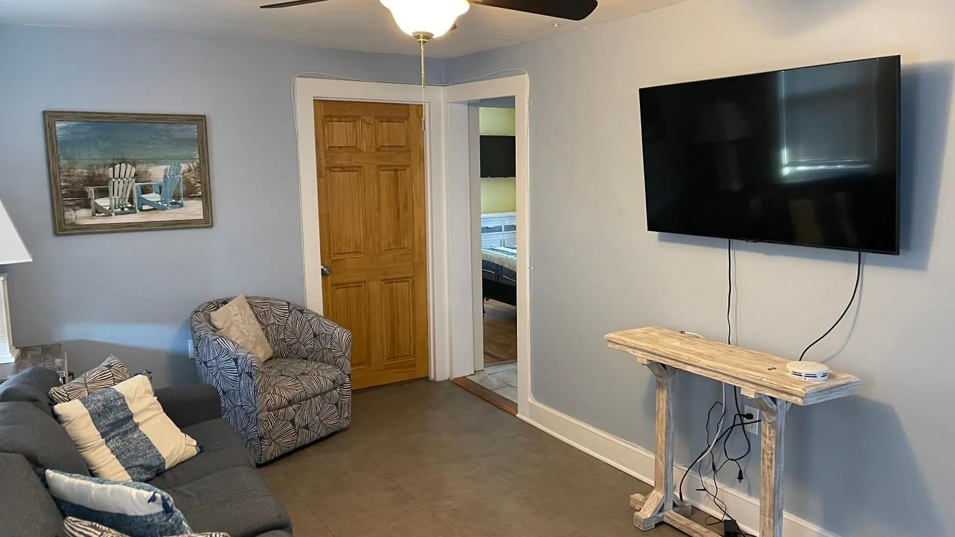208 4 2nd Unit Apartment
