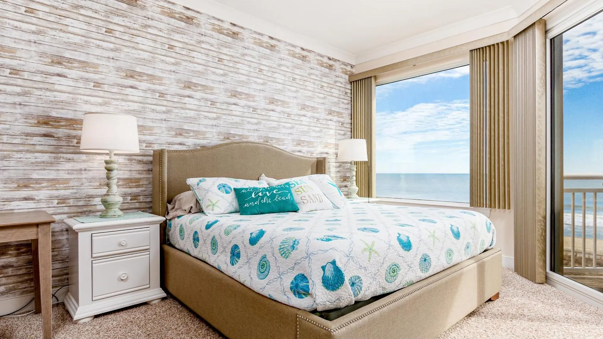 Gateway Grand Holiday home *