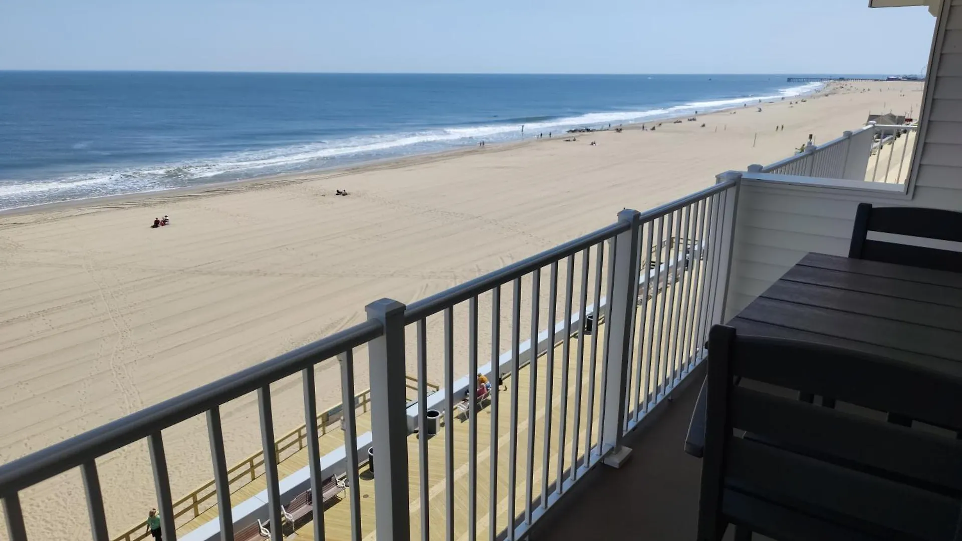 Monte Carlo Boardwalk / Oceanfront Ocean Ocean City