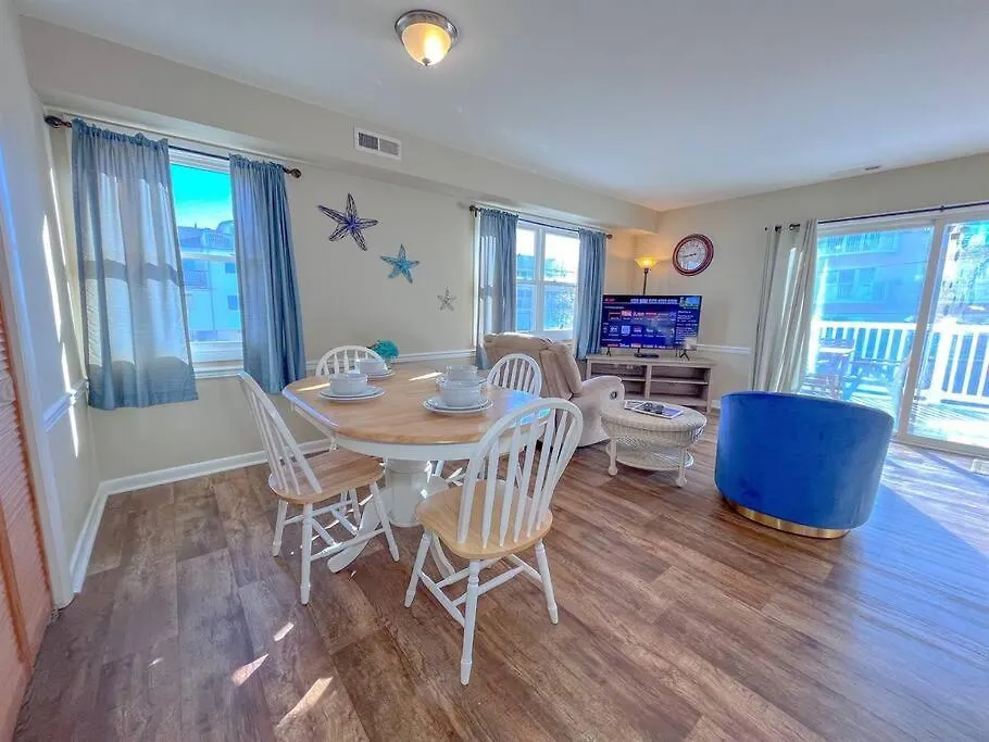 Holiday home Ocean Views And Just Steps To The Beach! Ocean City