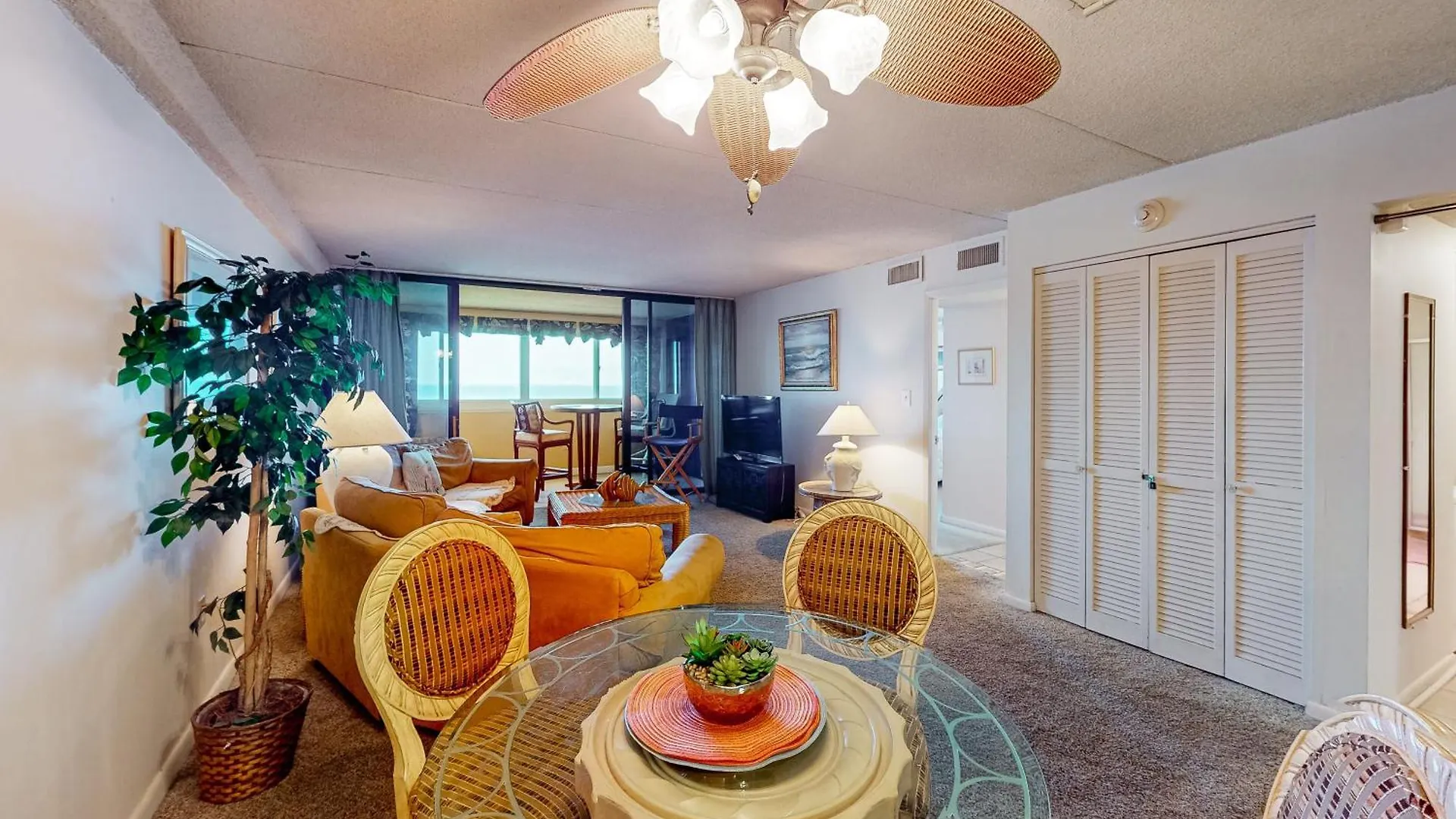 Atlantis 1509 Apartment