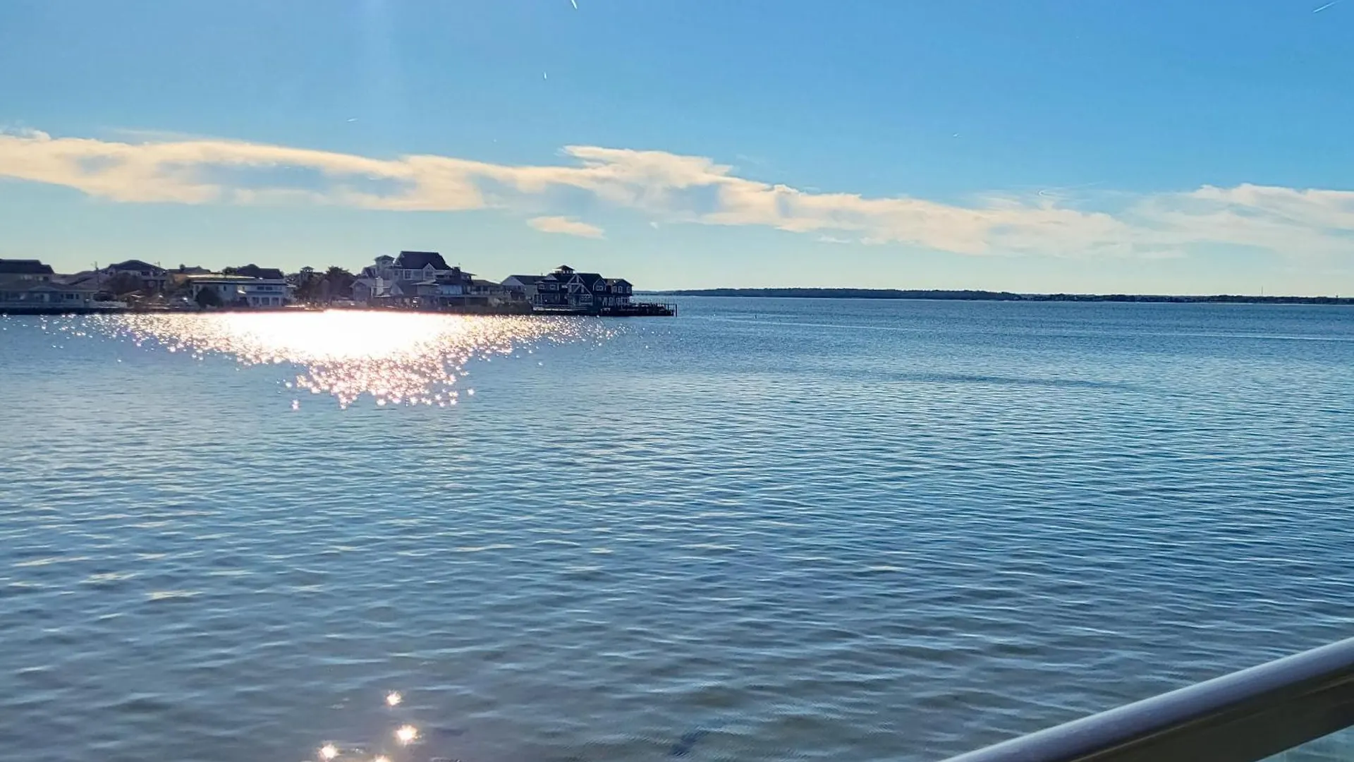 Apartment Harbor Sails 20301