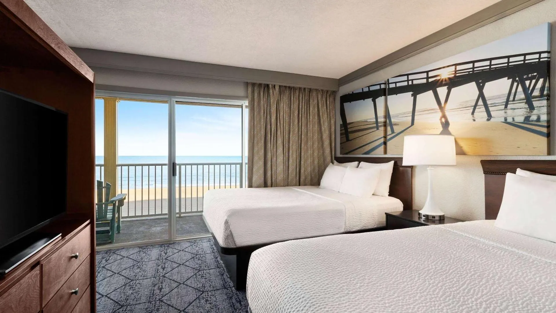 Days By Wyndham Ocean Oceanfront Hotel