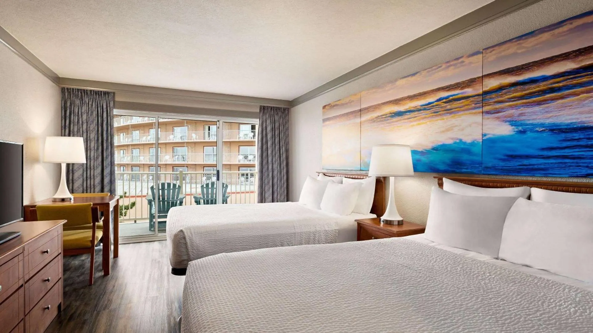 Hotel Days By Wyndham Ocean Oceanfront Ocean City