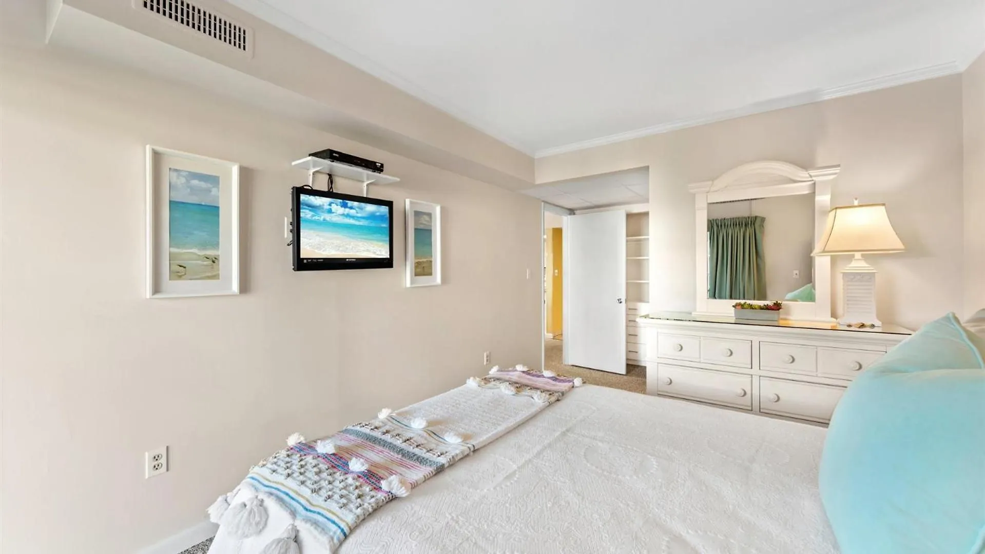 Ocean Time Aparthotel 3*