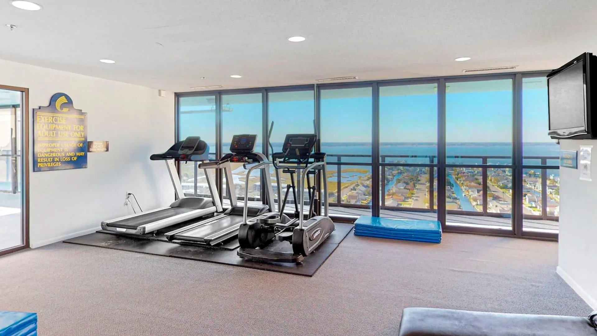 Golden Sands 813 Apartment *