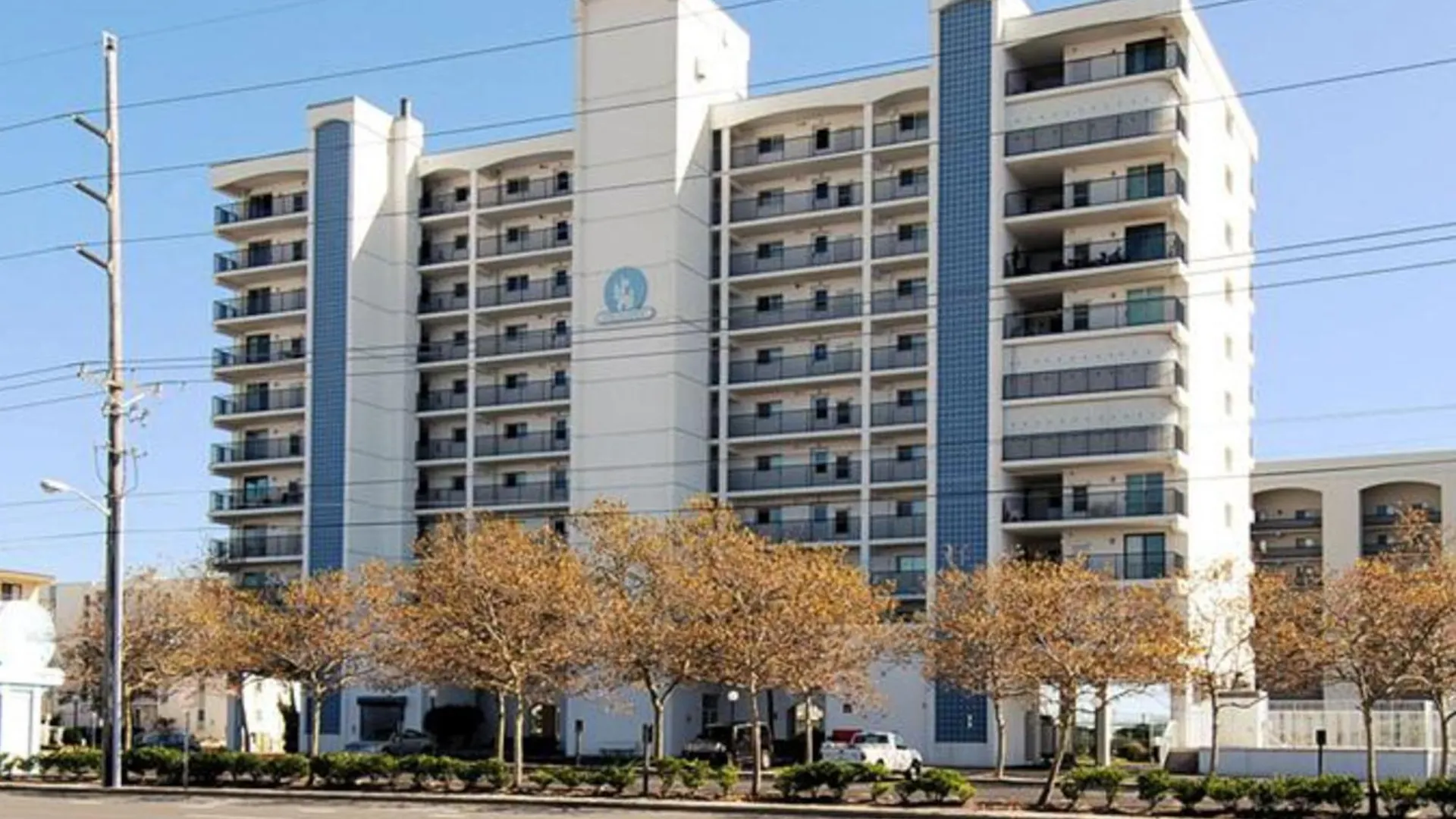 Apartment Excalibur 804 *