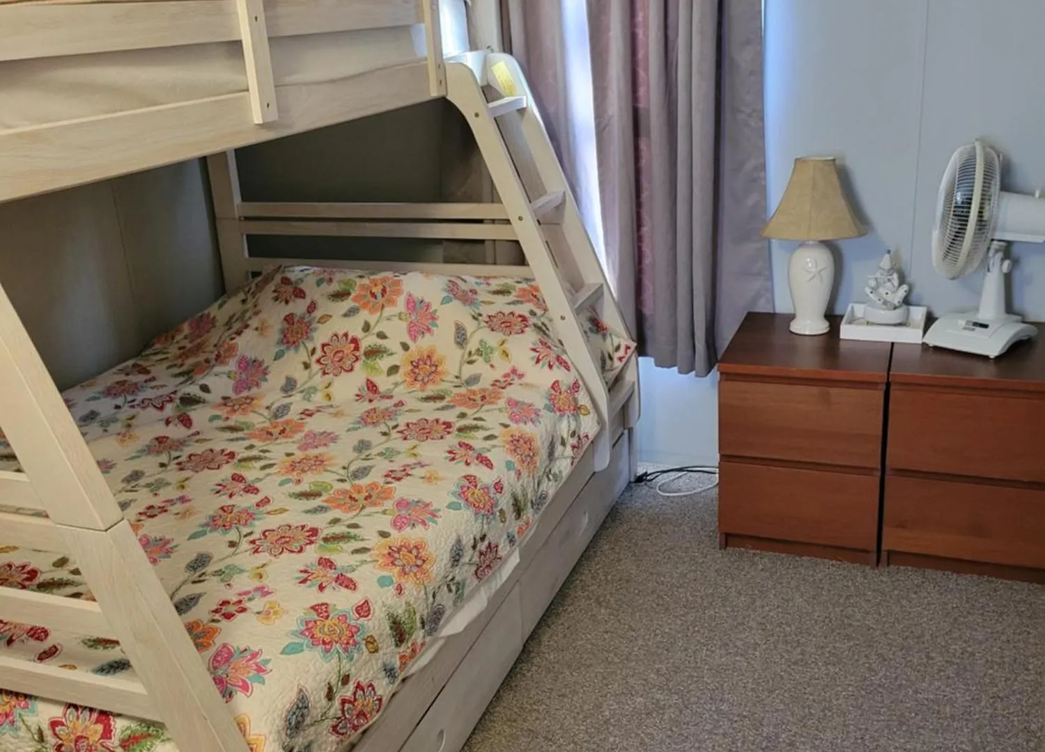Dorothy And Johns Ocean Md Vacation Sleeps 8 - 3 Bedrooms 2 Full Bath Ocean City