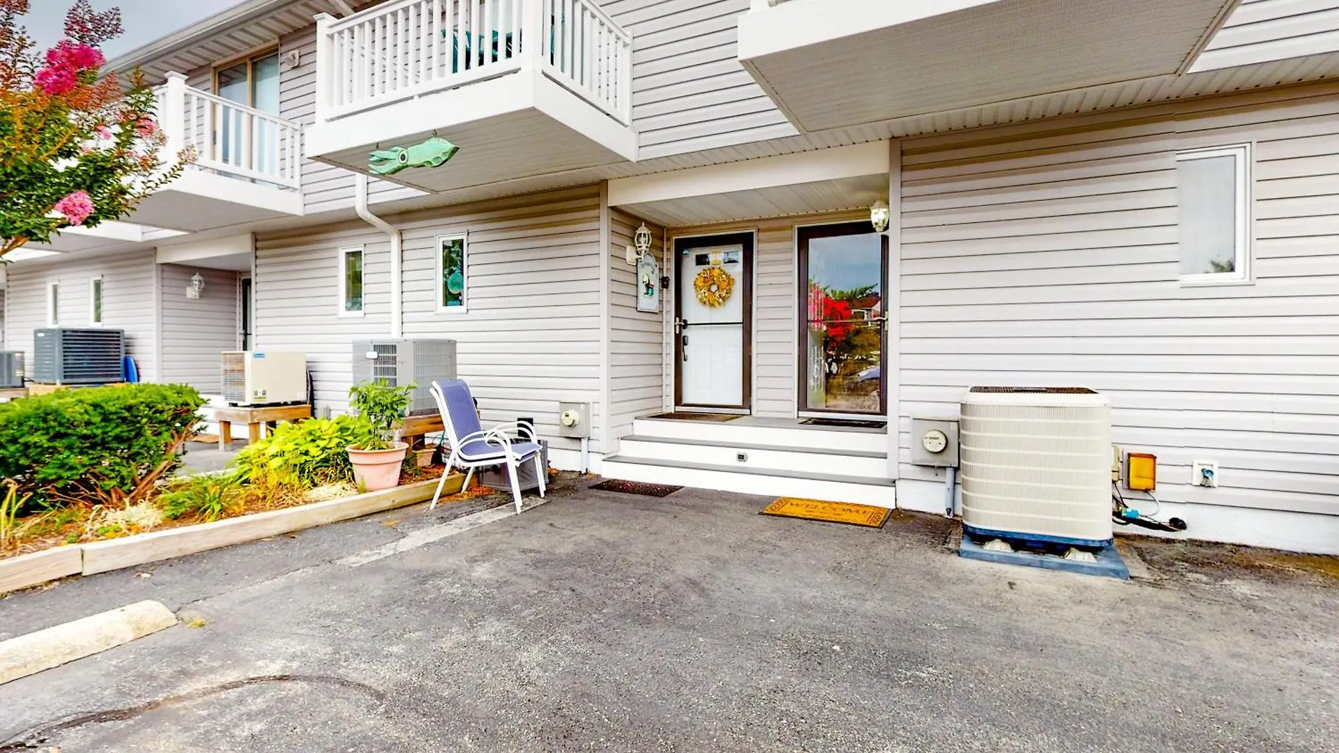 Apartment Dawn's Cove F