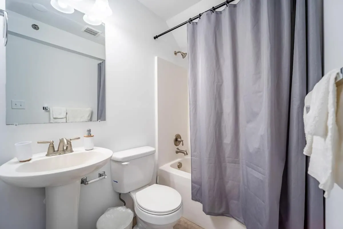 Modern 4br Ocean Block Walk To The
