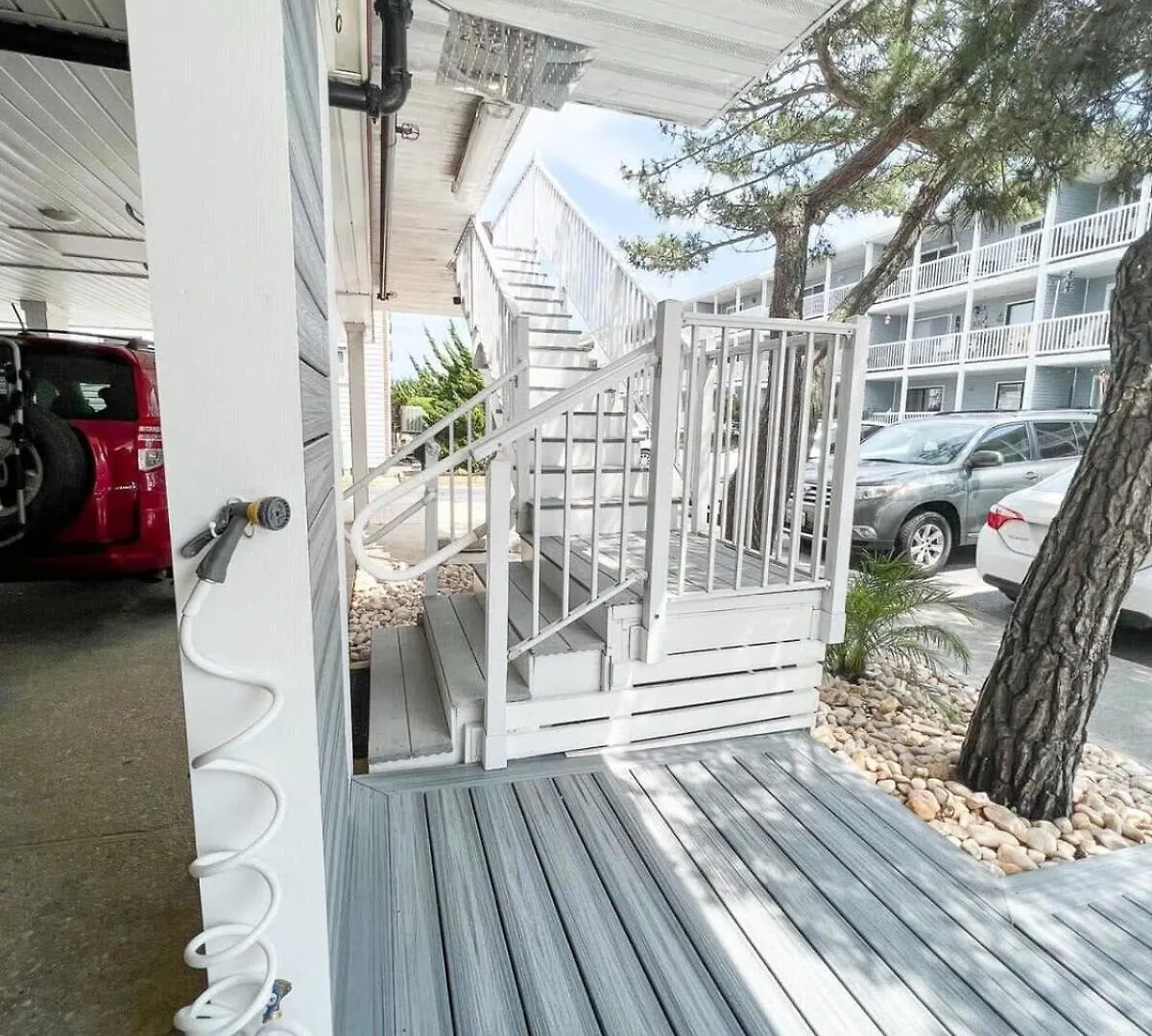 Modern 4br Ocean Block Walk To The