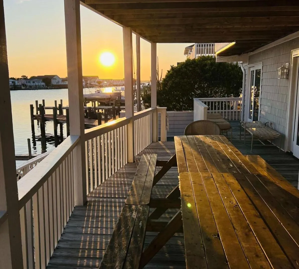 Prázdninový dům Luxury Waterfront Dock Game Sunset Views Ocean City