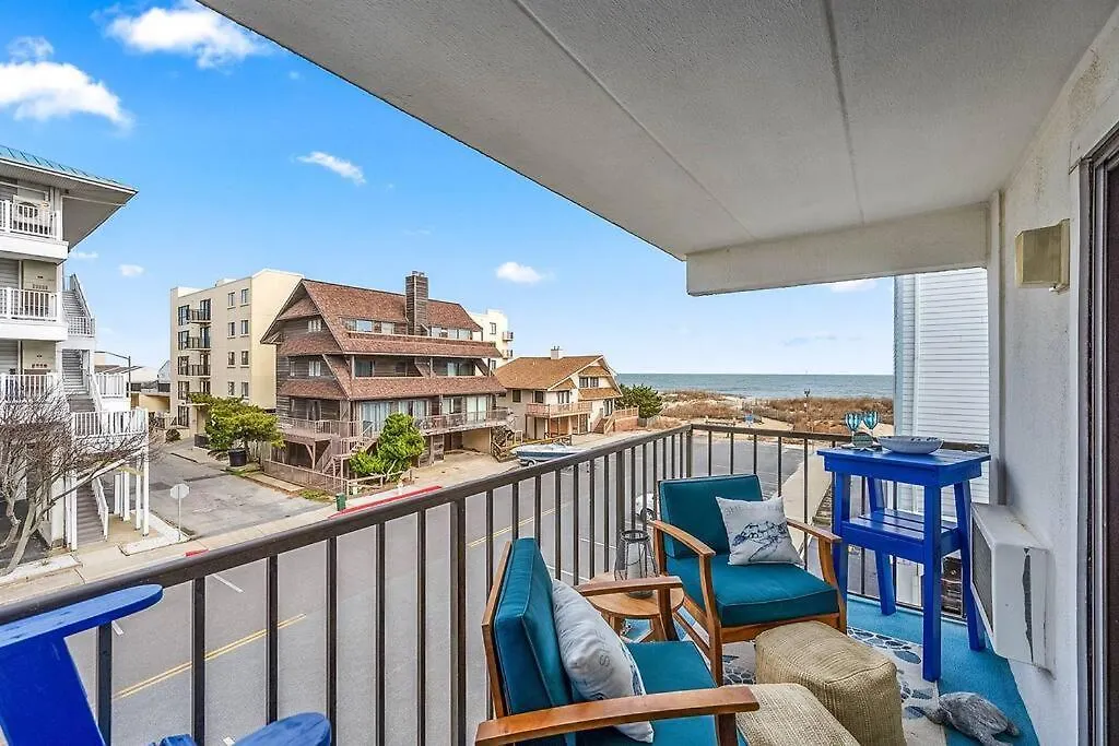 Holiday home Exquisite Ocean View With Pool Ocean City
