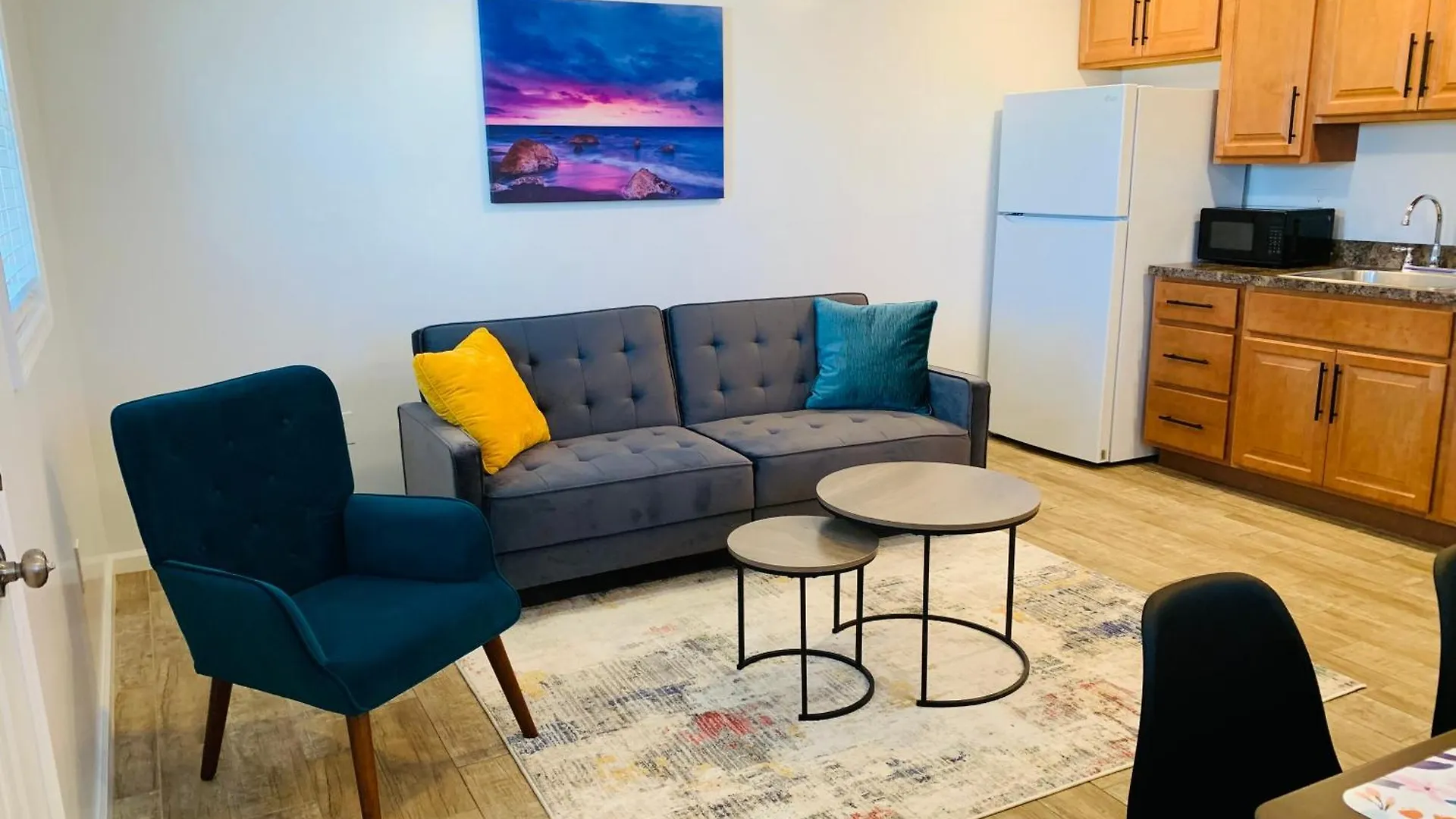 Apartment Blue Diamond Unit 2 Judlee Ave *