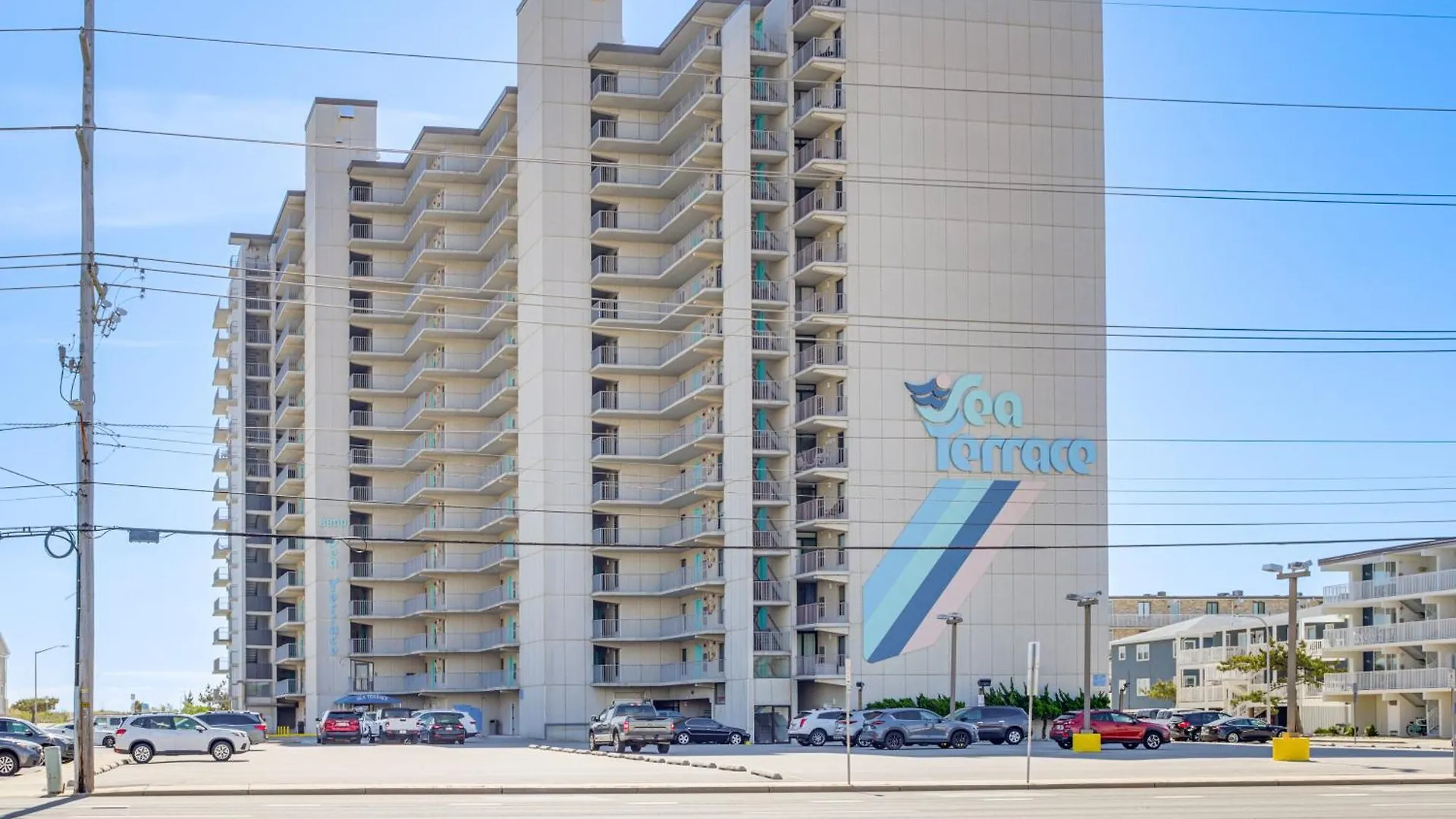 Apartment Ocean With Heated Pool And Beachfront View! Ocean City