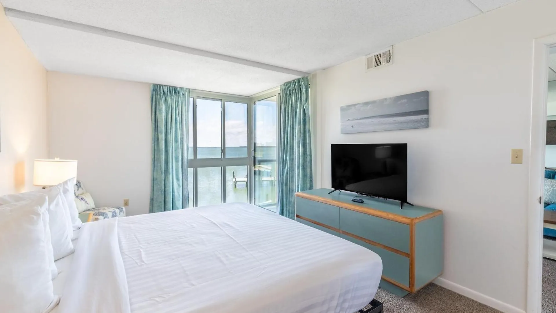 Bay Club * Ocean City
