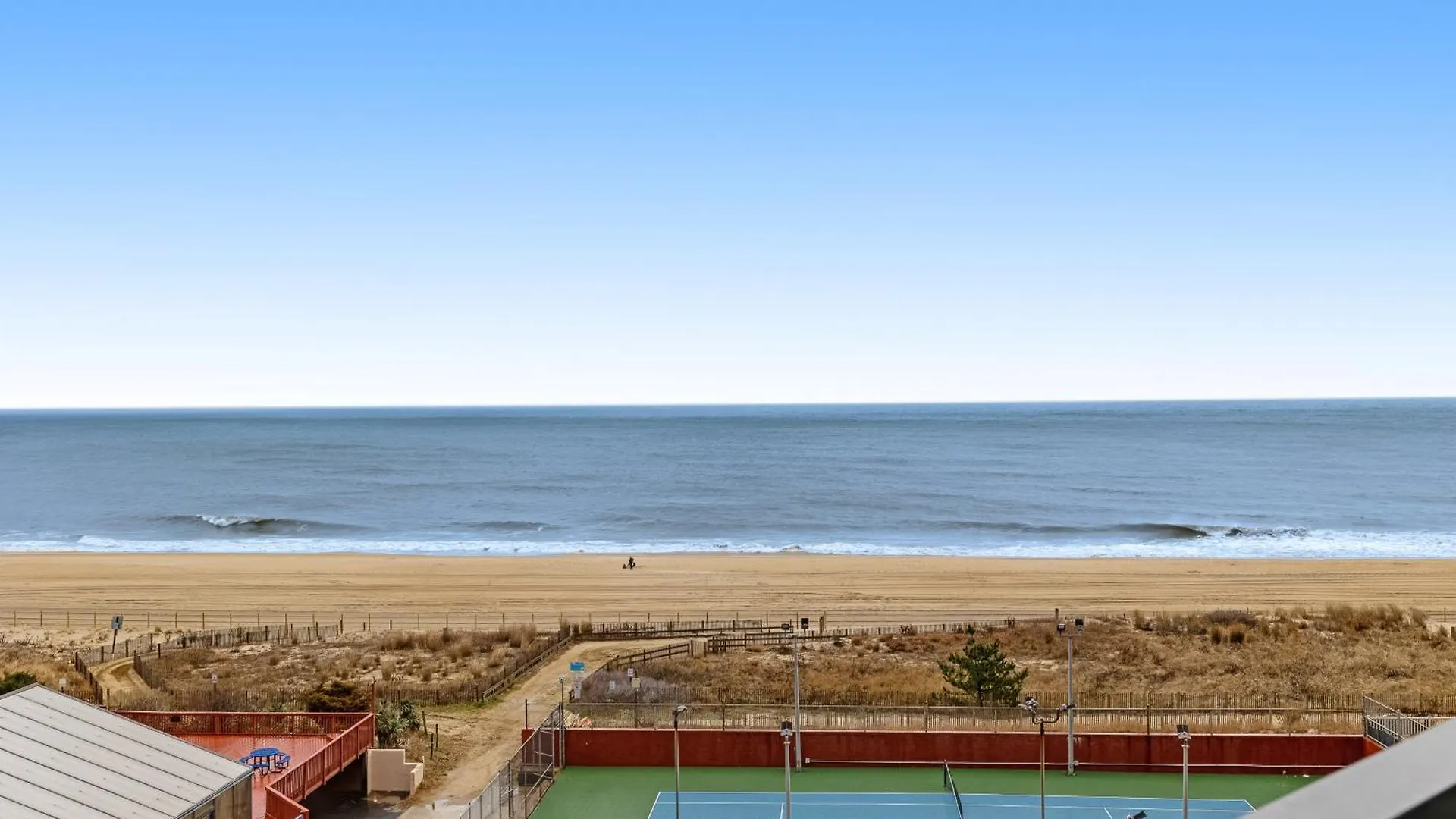 Holiday home Golden Sands 402