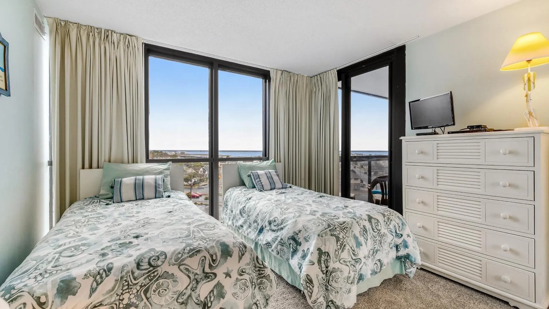 Golden Sands 402 Holiday home *