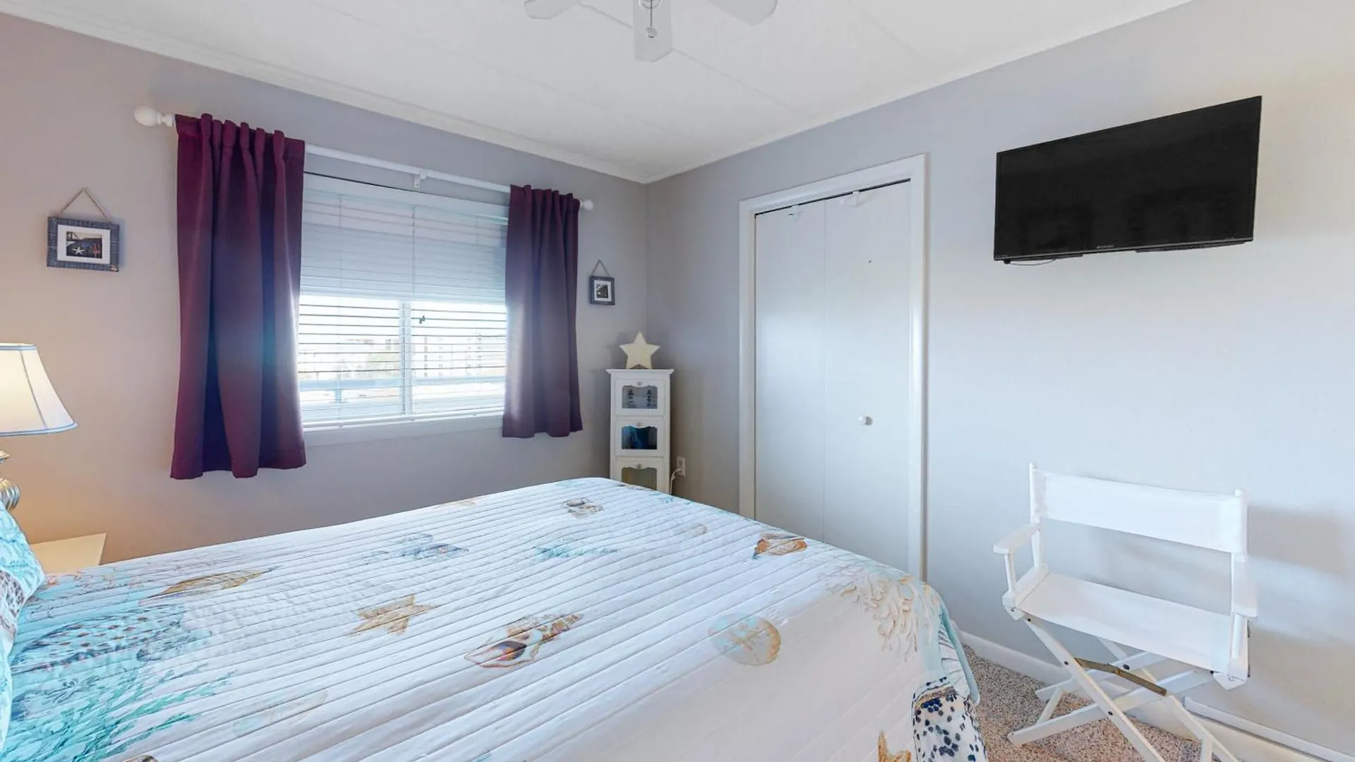 Holiday home Triton's Trumpet C504