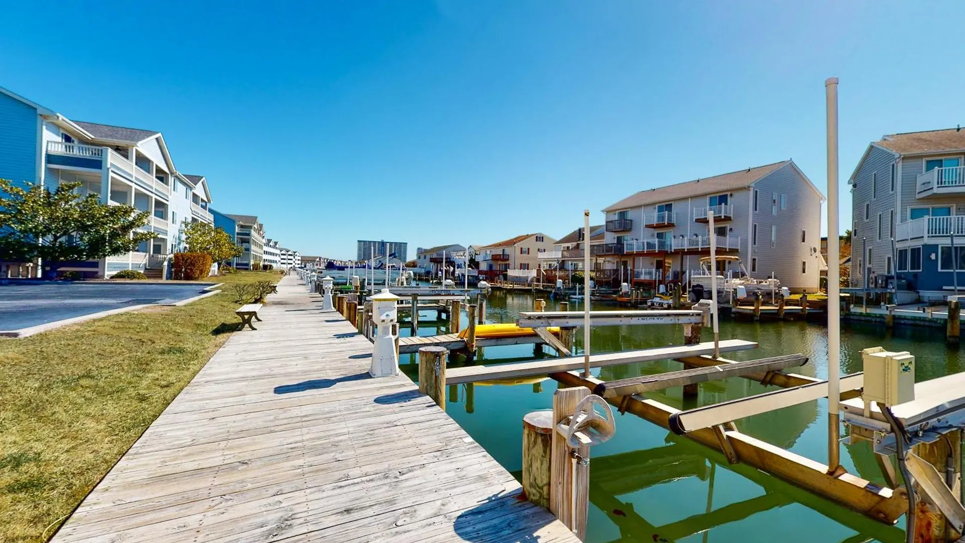 Baywatch Iii Apartment *