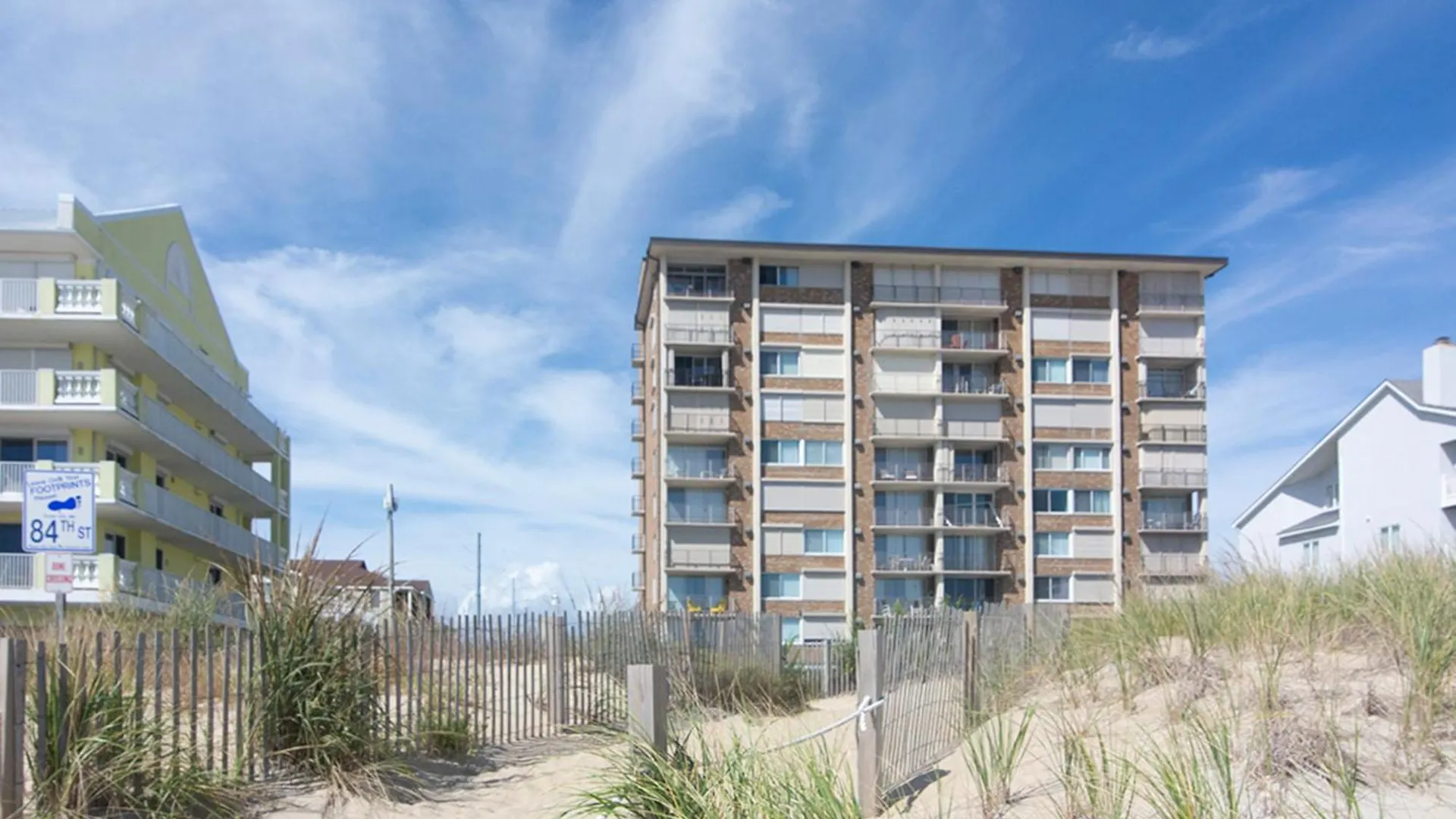 Surfside 84 *