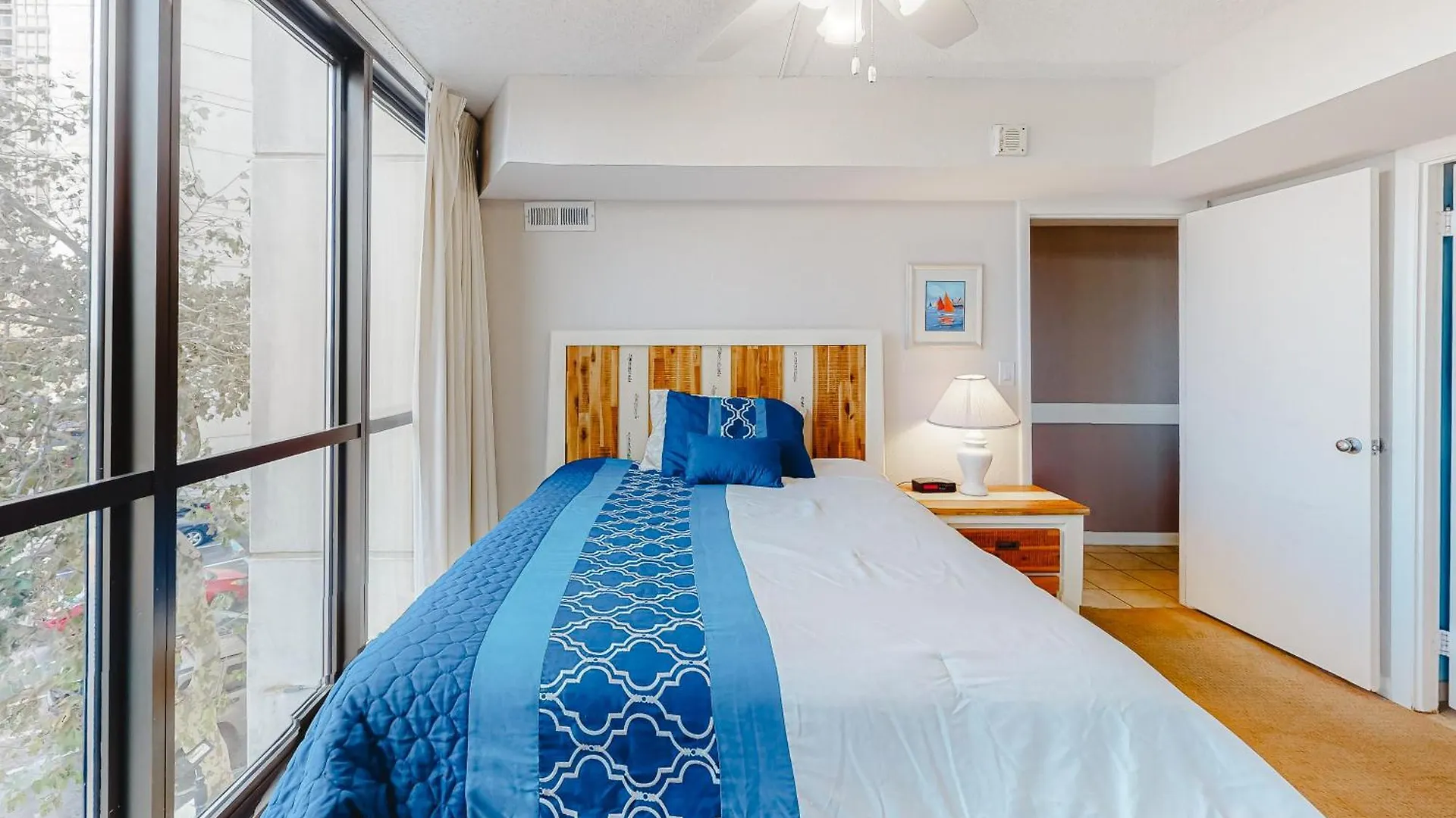 Holiday home Golden Sands Ii