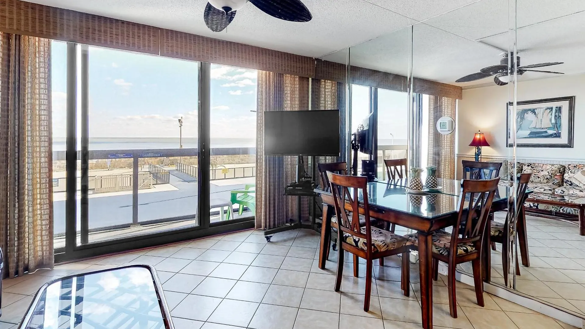 Holiday home Golden Sands