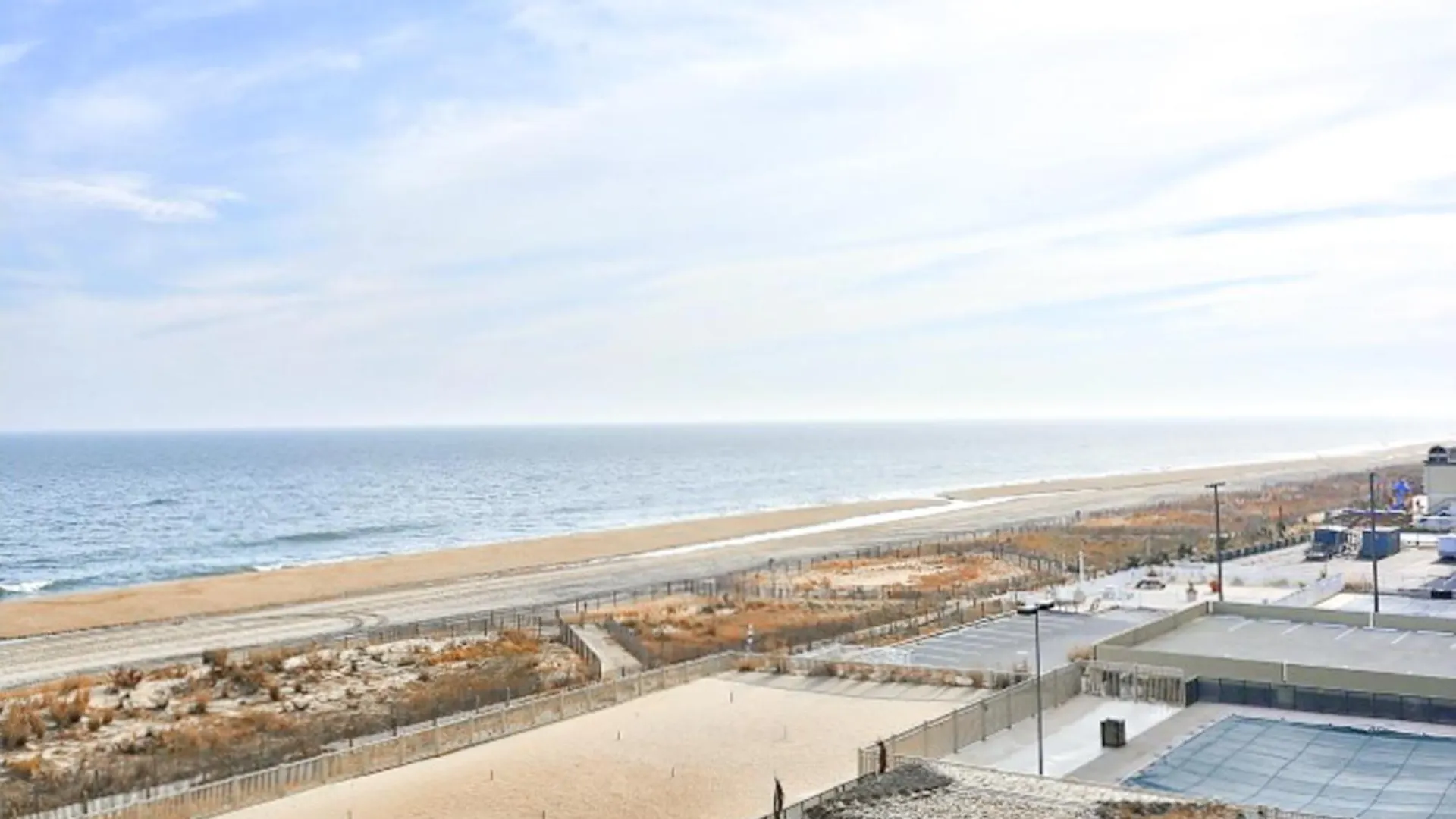 Golden Sands 402