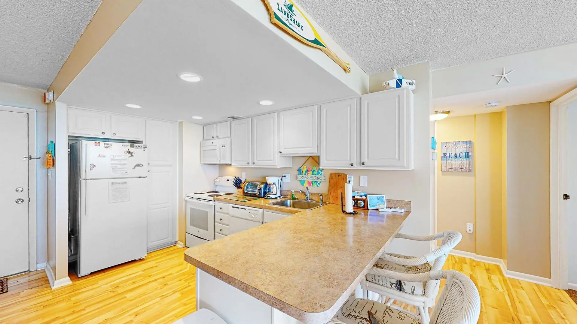 Surfside 84 Apartment *