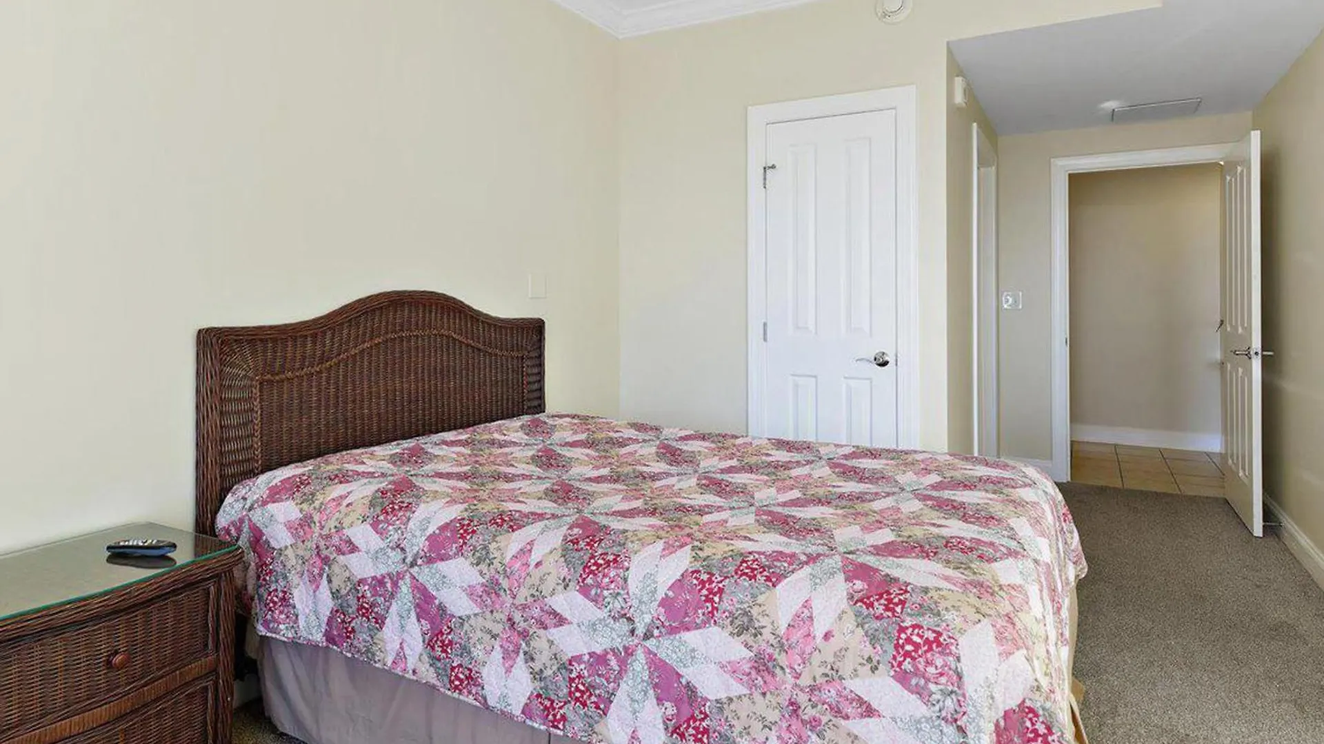 Belmont Towers 410 Apartment Ocean City