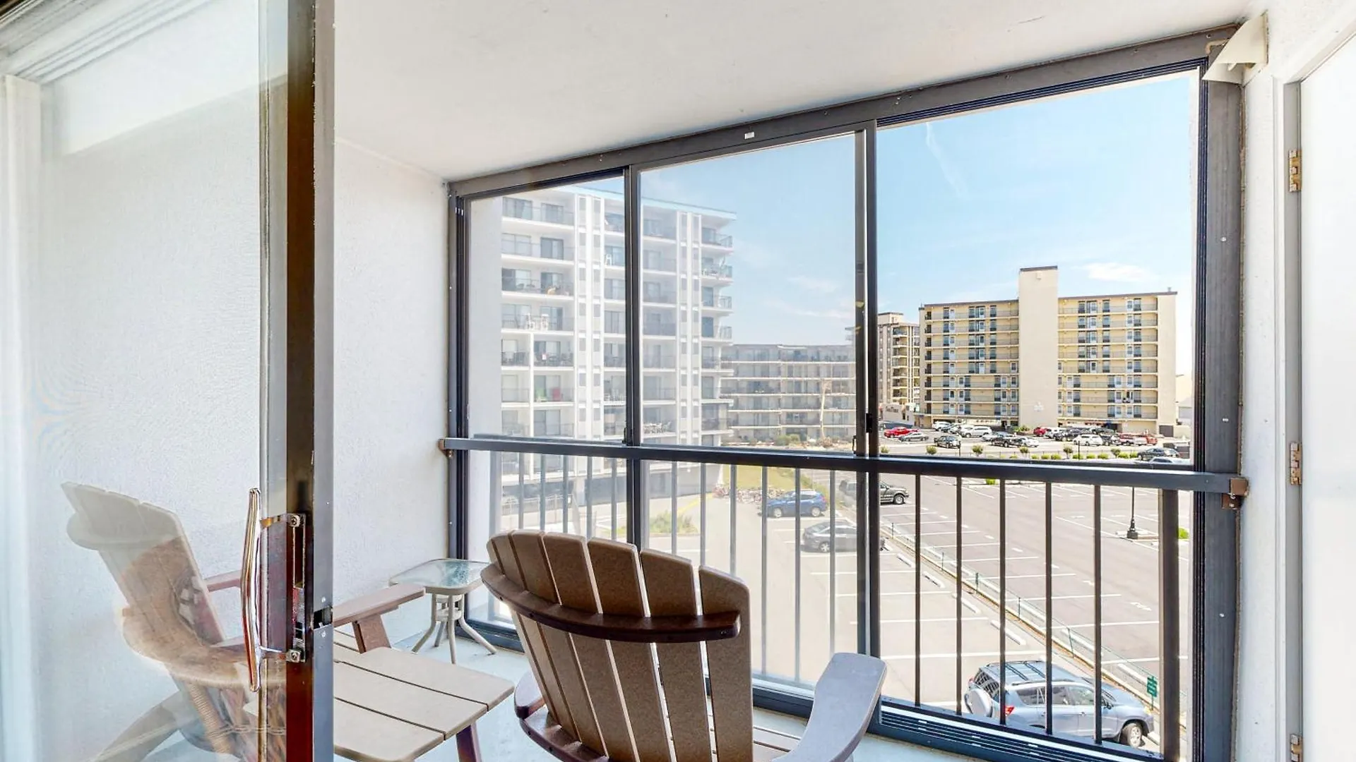 Apartment Bluewater East Oceanblock