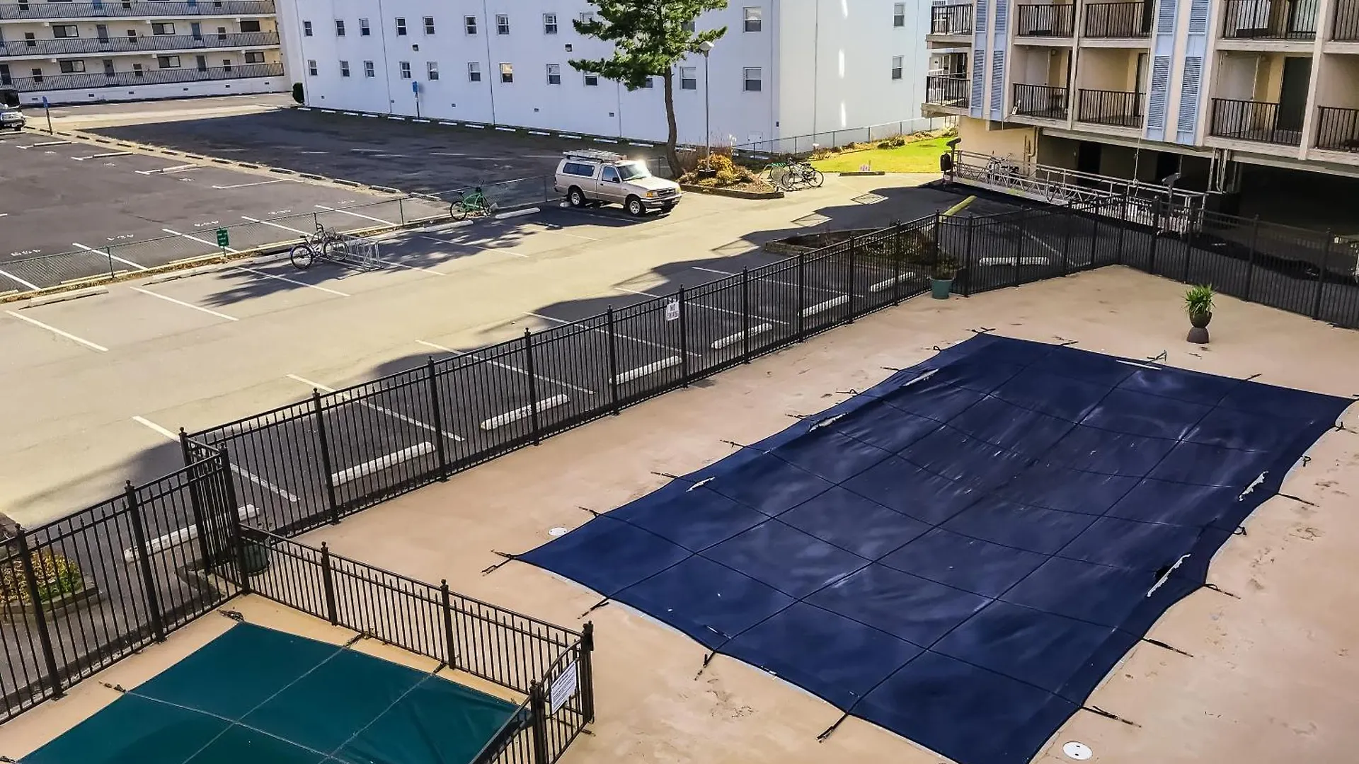 Bluewater East Oceanblock Apartment *