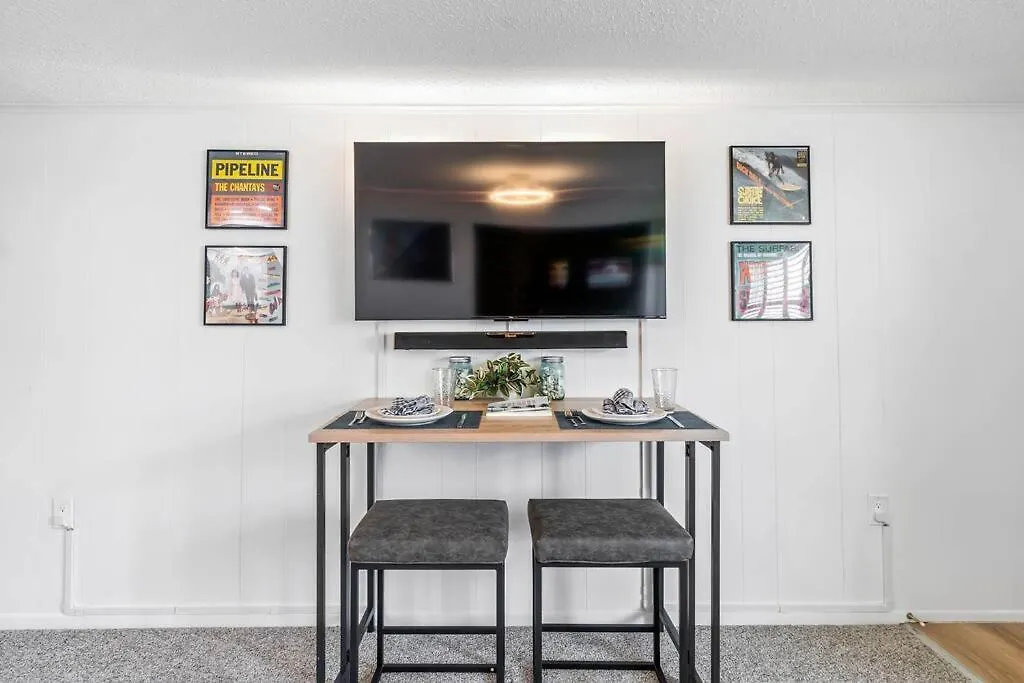 Perfect Wave-100 Steps To Sleeps 4 Ocean City
