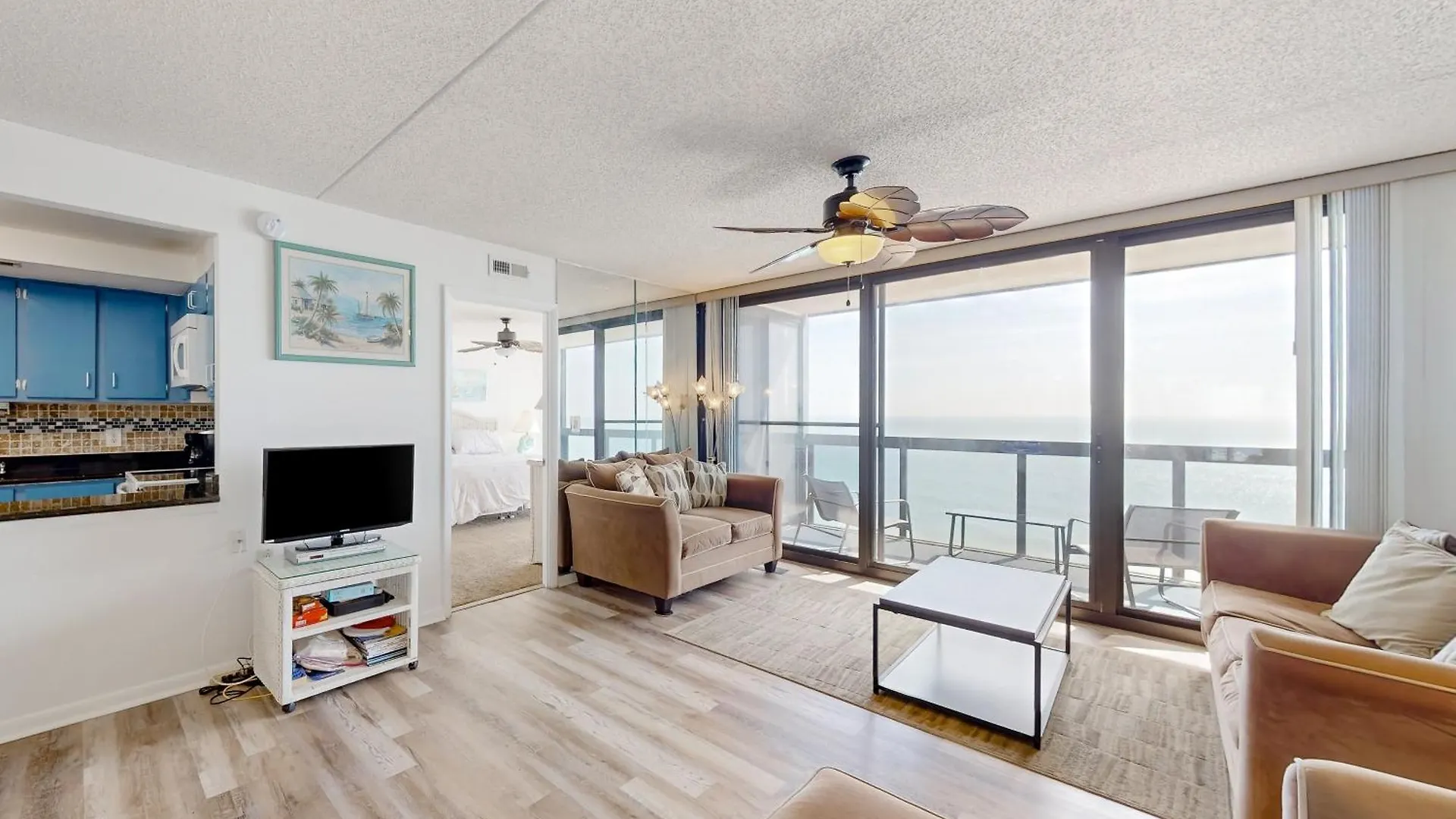 Golden Sands 1708 Apartment *