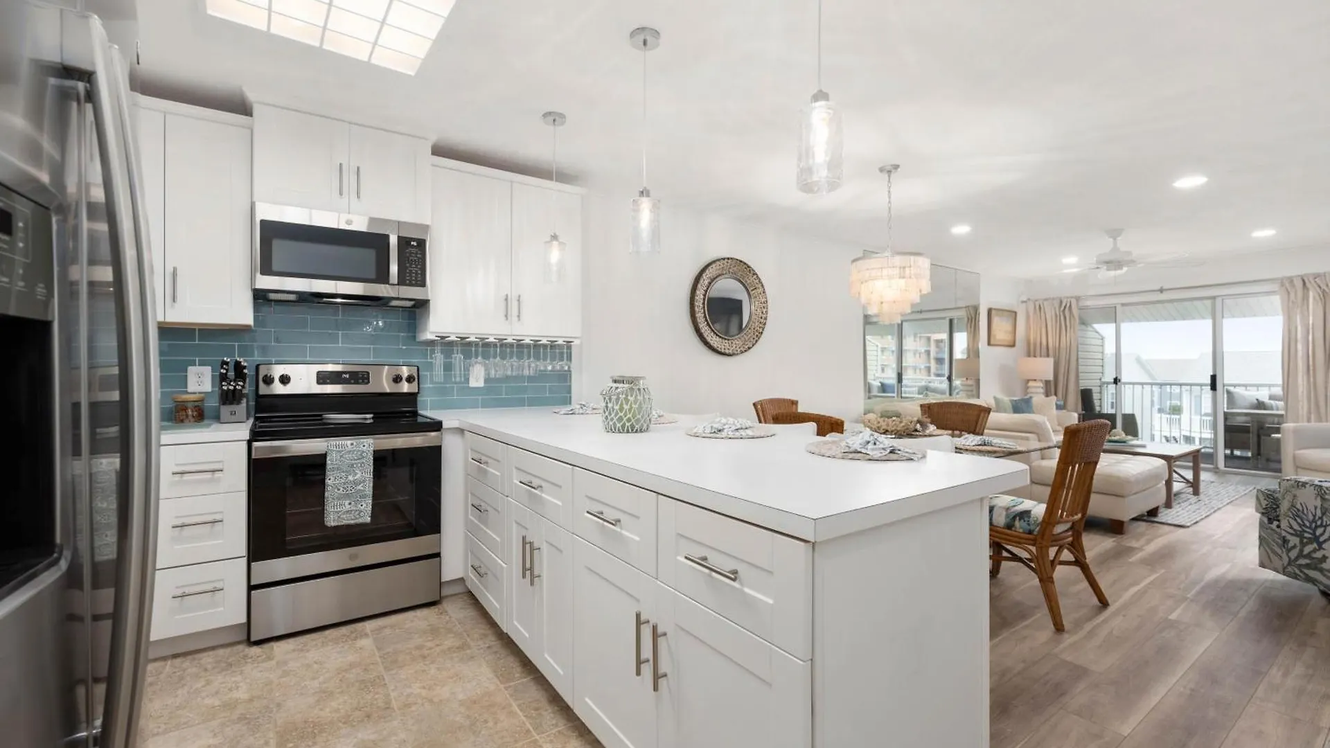 2 Bedroom Bayside With Pool In Ocmd * 大洋城