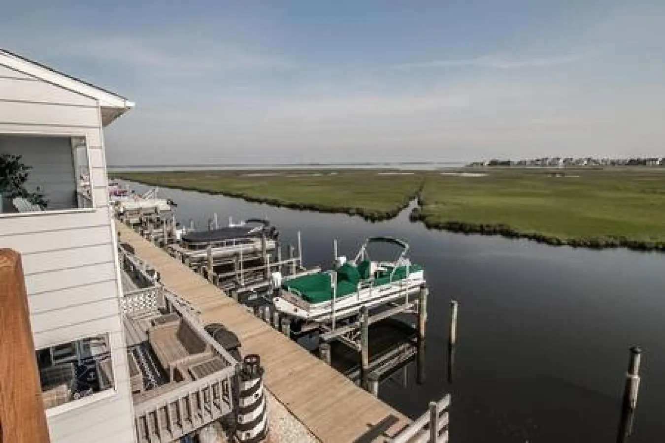 Waterfront 3 Bedroom Townhouse In Ocmd Holiday home *