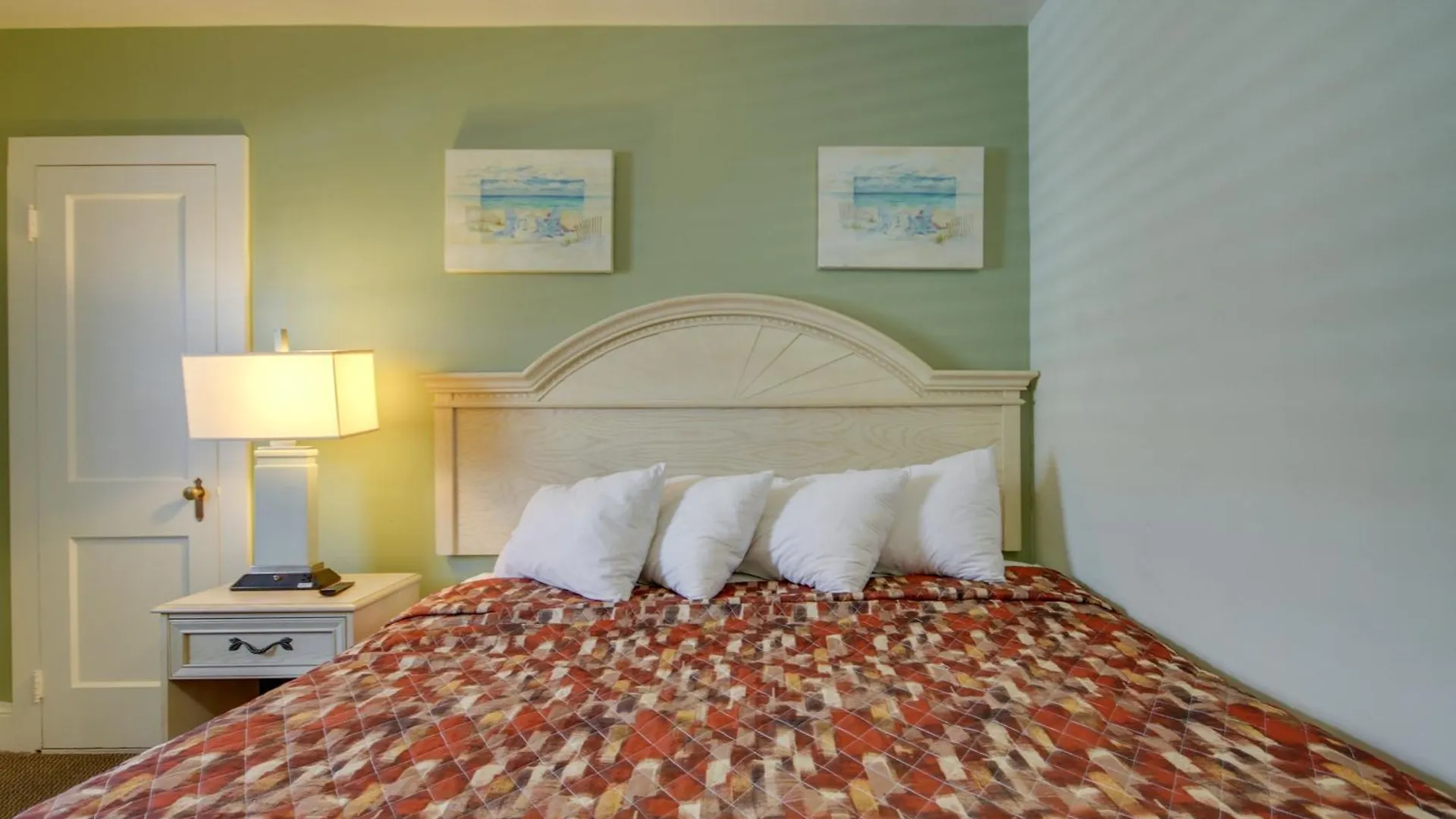 Ocean South Hotel