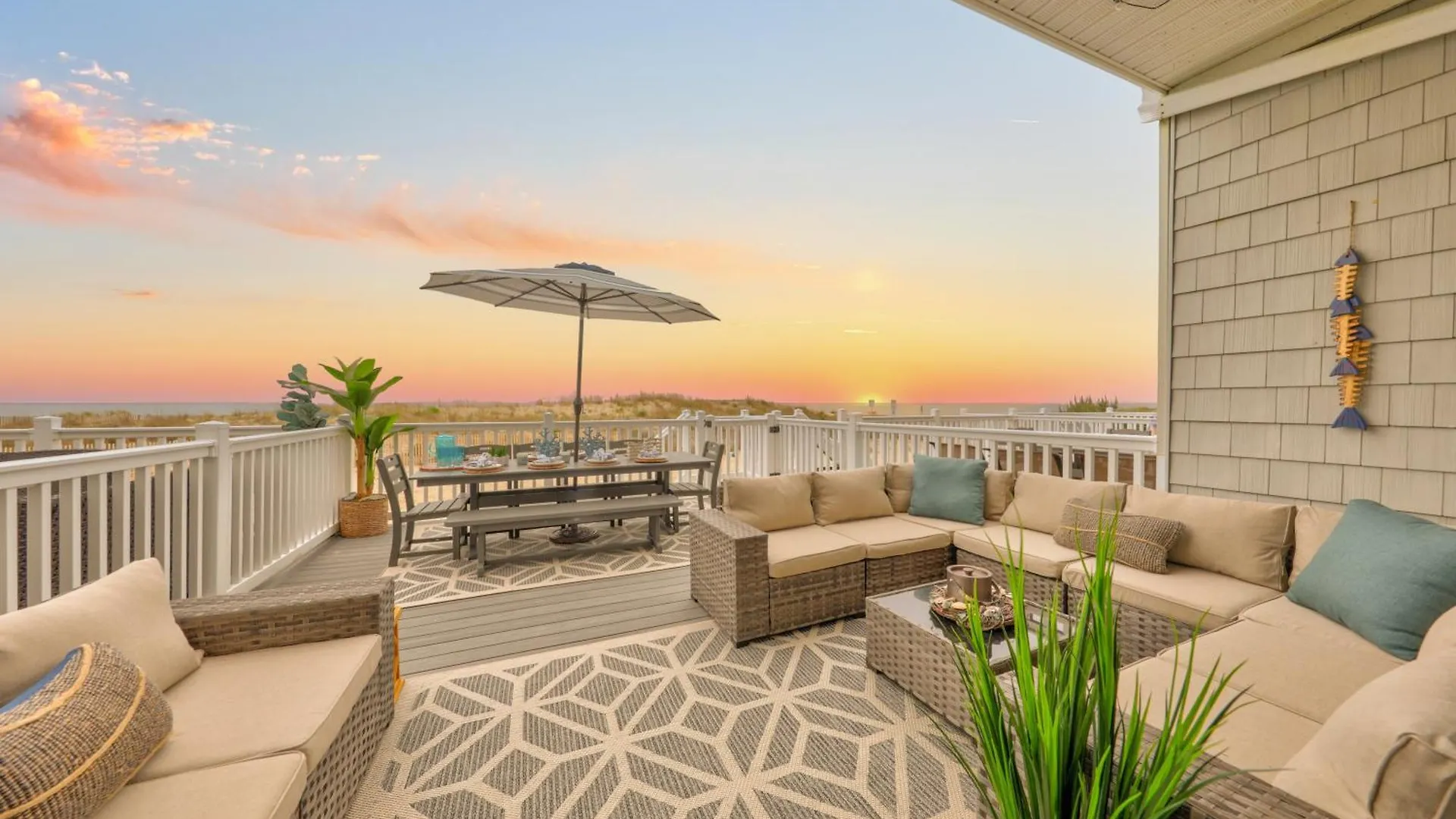 New Oceanfront 4br 4ba Sleeps 20 With Game Ошен Сити