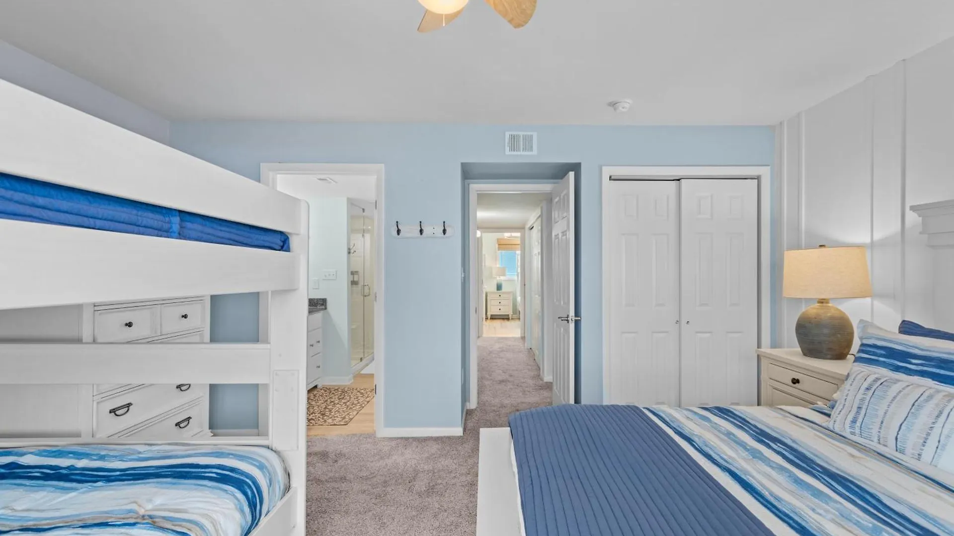 New Oceanfront 4br 4ba Sleeps 20 With Game Дом отдыха *