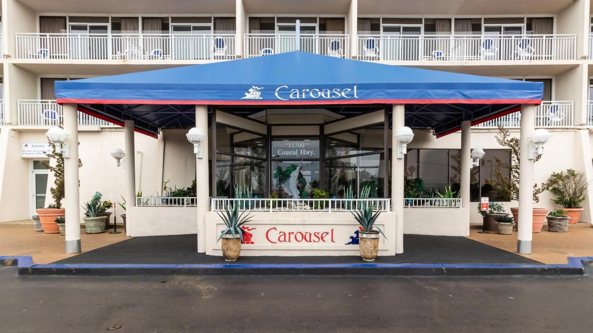 Carousel 2105 Apartment