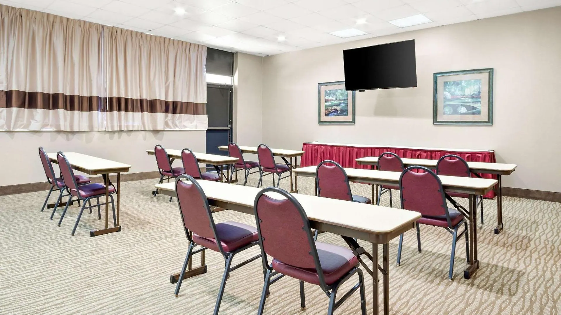 Inn Comfort Gold Coast 2*