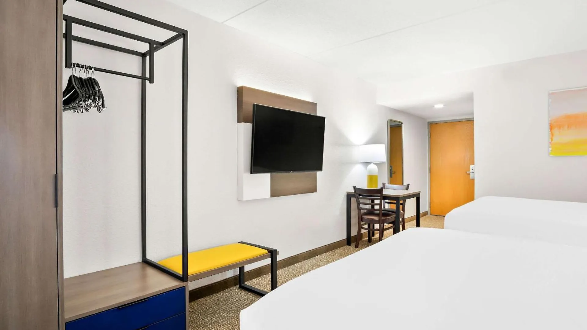 Inn Comfort Gold Coast 2*