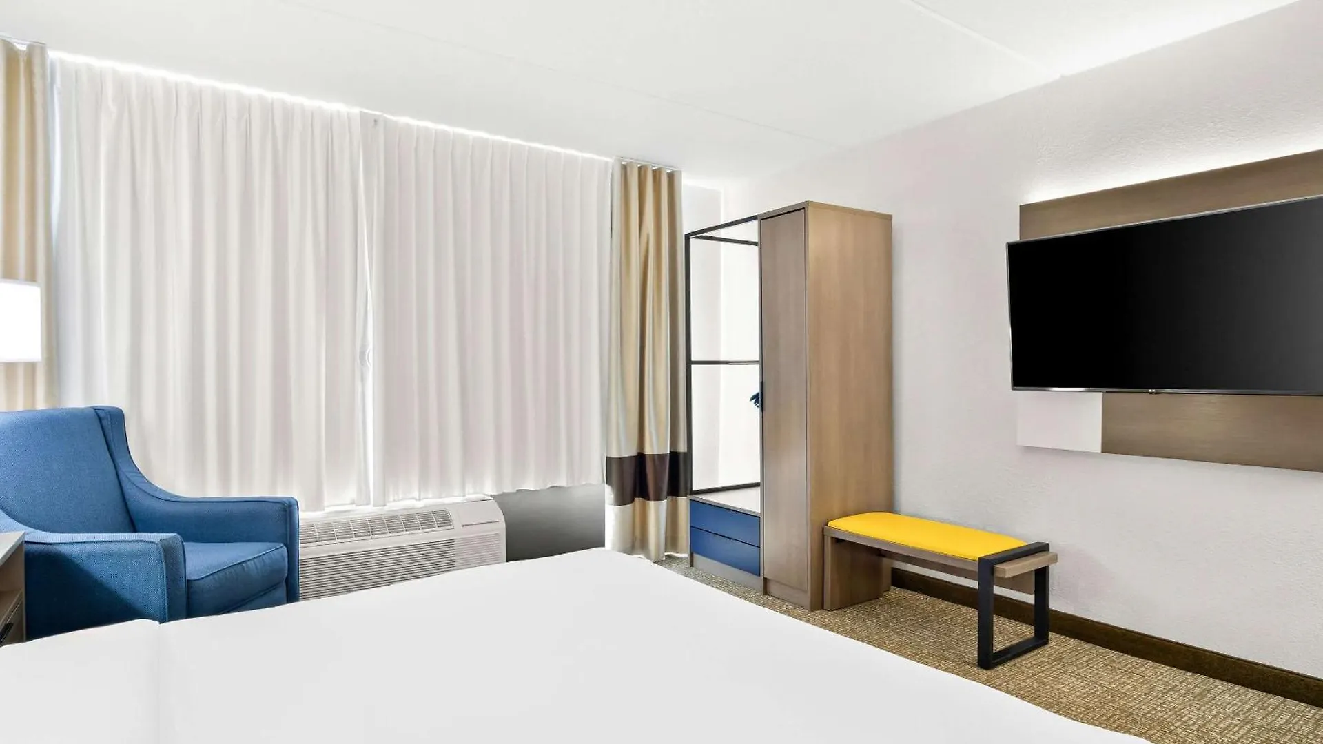 Comfort Gold Coast Inn