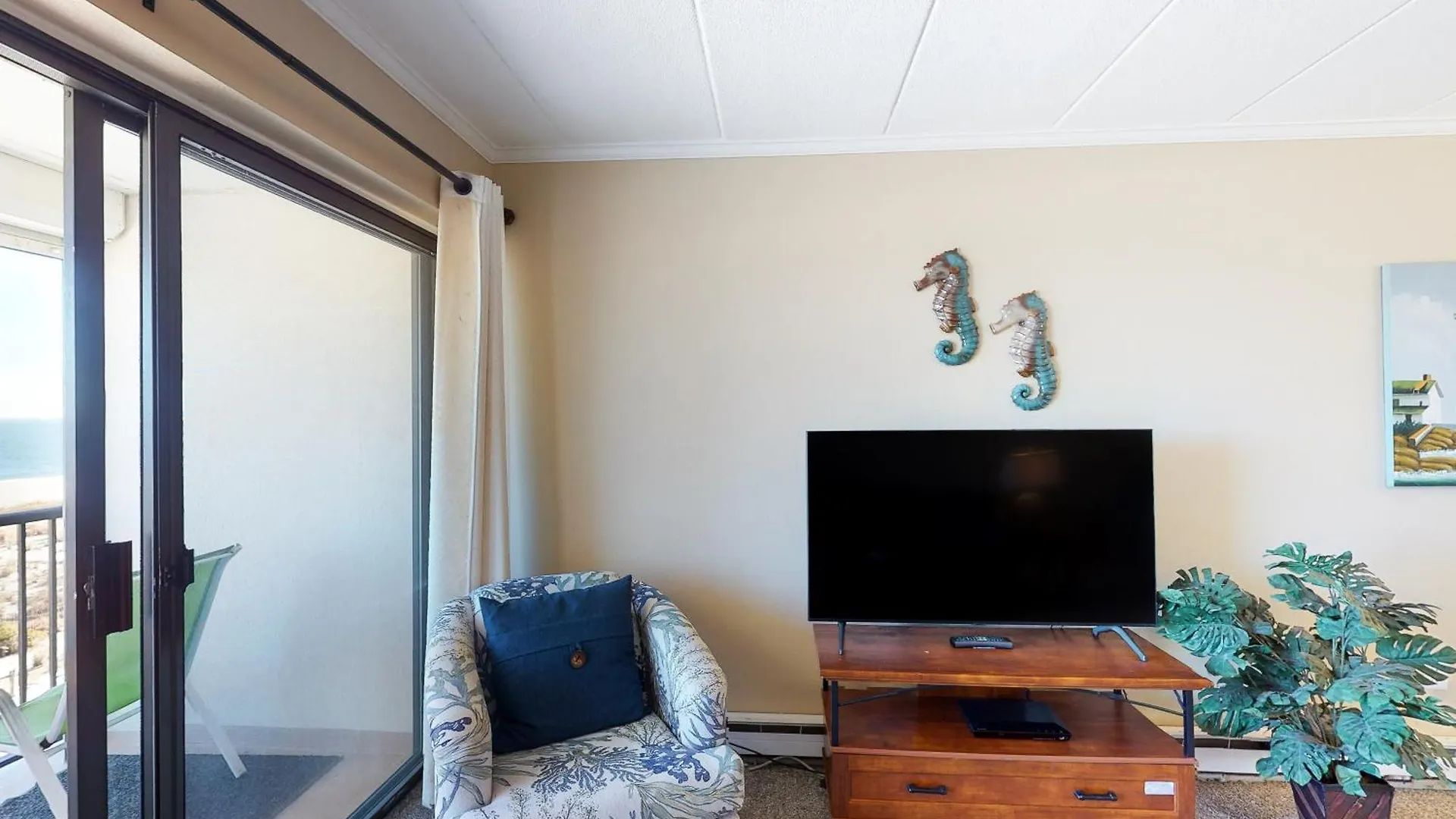 Breakaway East 409 Ocean City